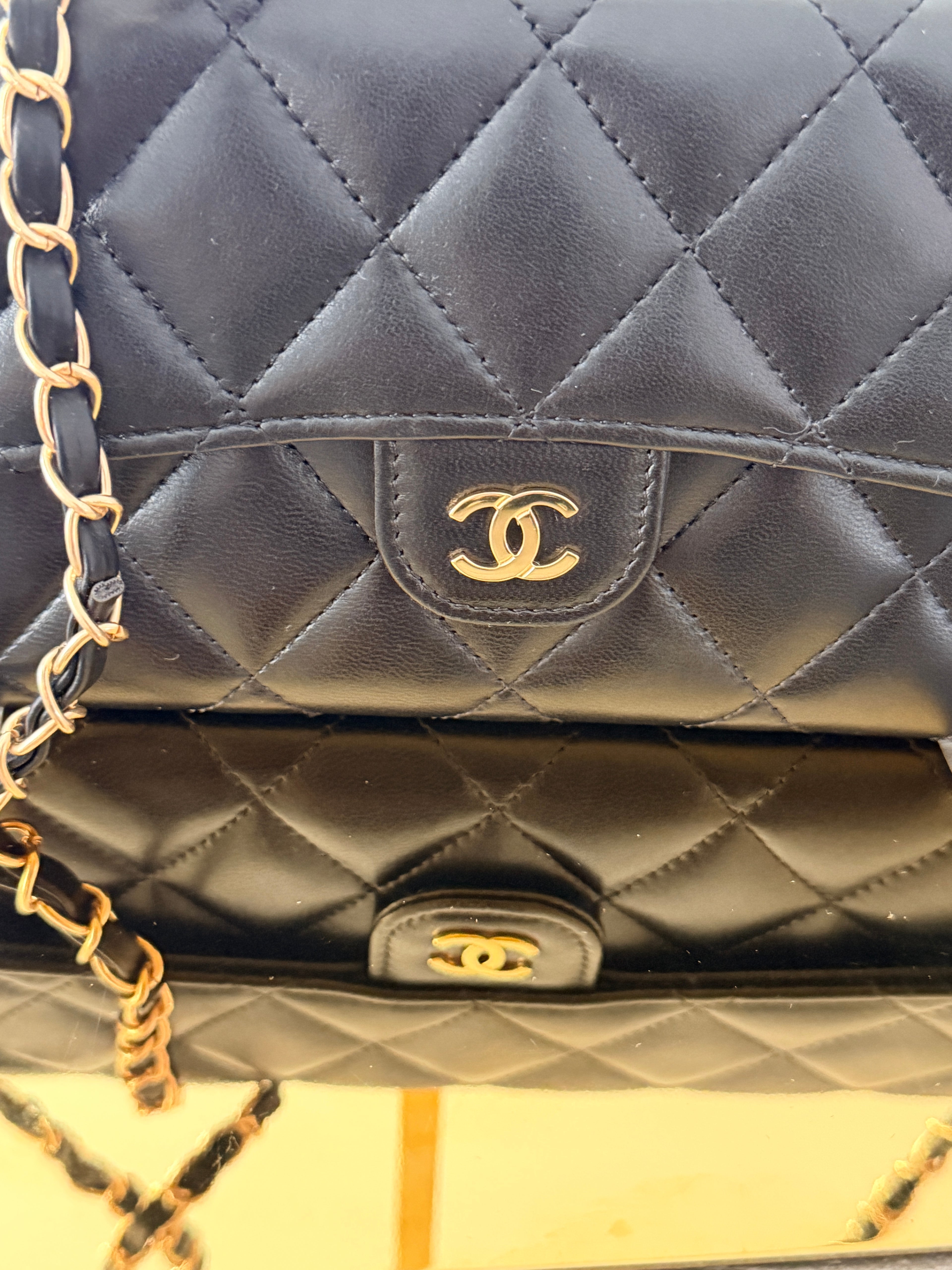 CHANEL Long Wallet with Full Set | Lambskin | Gold Hardware | Microchip (2022–2024