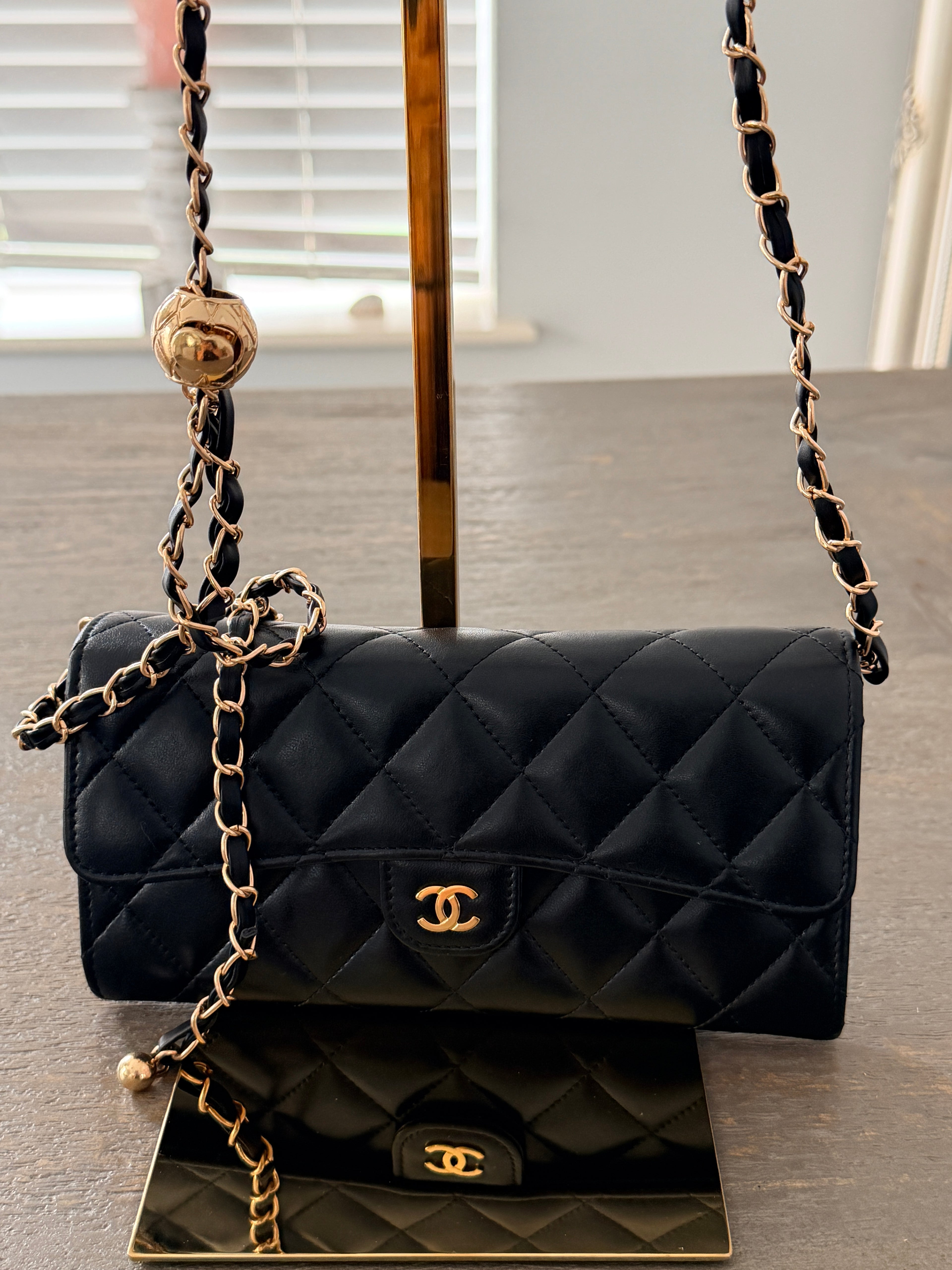 CHANEL Long Wallet with Full Set | Lambskin | Gold Hardware | Microchip (2022–2024