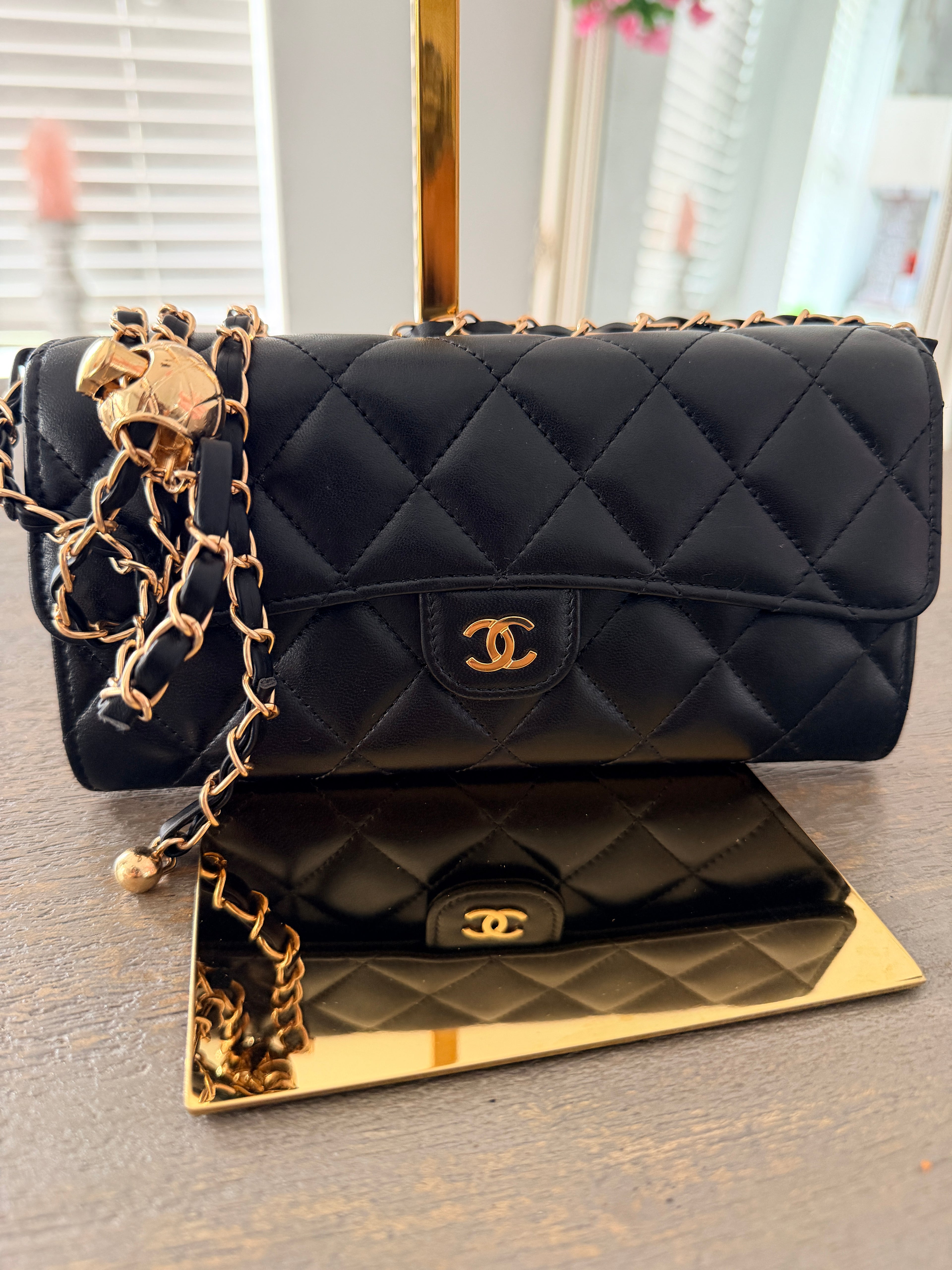 CHANEL Long Wallet with Full Set | Lambskin | Gold Hardware | Microchip (2022–2024