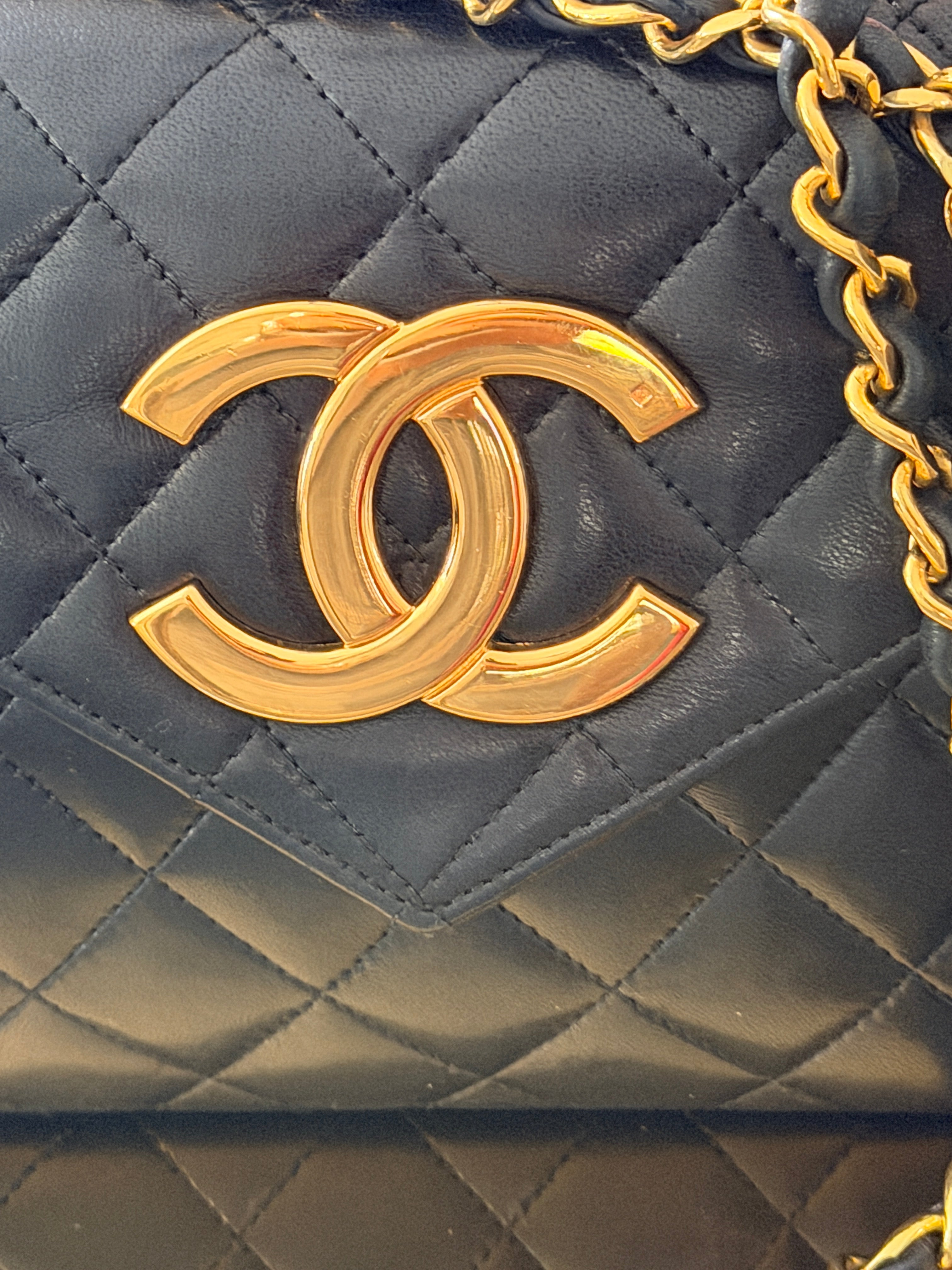 Chanel Vintage Matelasse Mini Shoulder Bag Single Flap Black Lambskin Leather 1986 - 1989