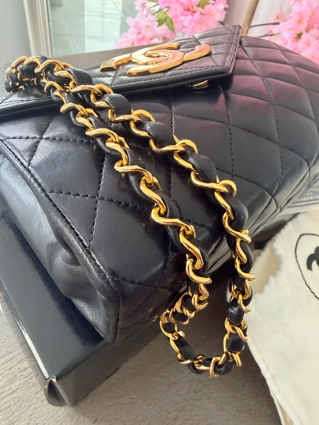 Chanel Vintage Matelasse Mini Shoulder Bag Single Flap Black Lambskin Leather 1986 - 1989
