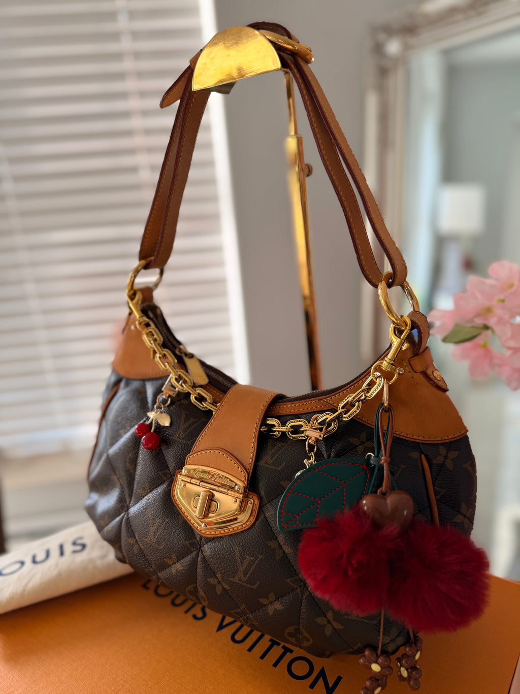 Louis Vuitton Etoile City PM Monogram- Limited Edition