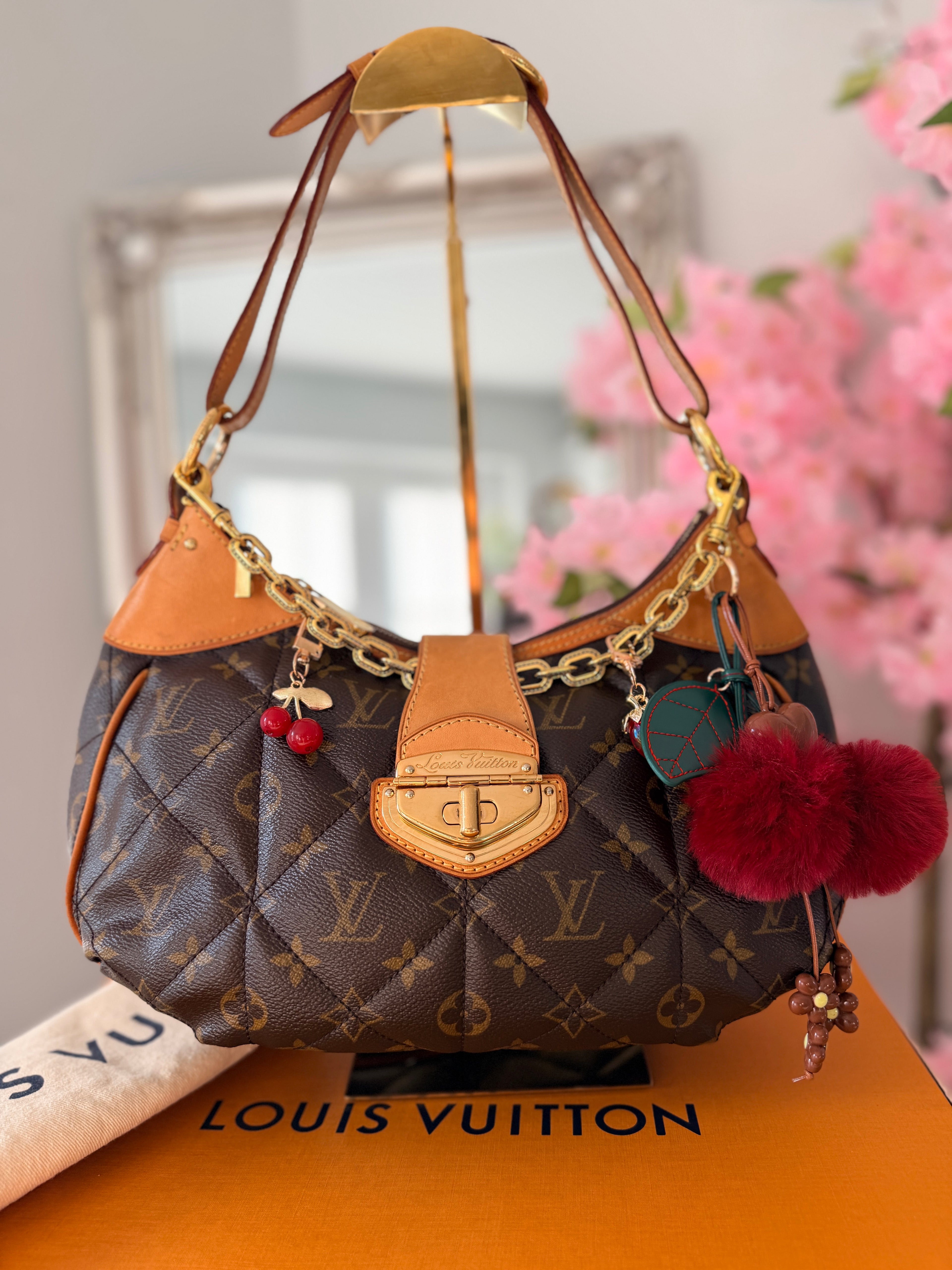 Louis Vuitton Etoile City PM Monogram- Limited Edition
