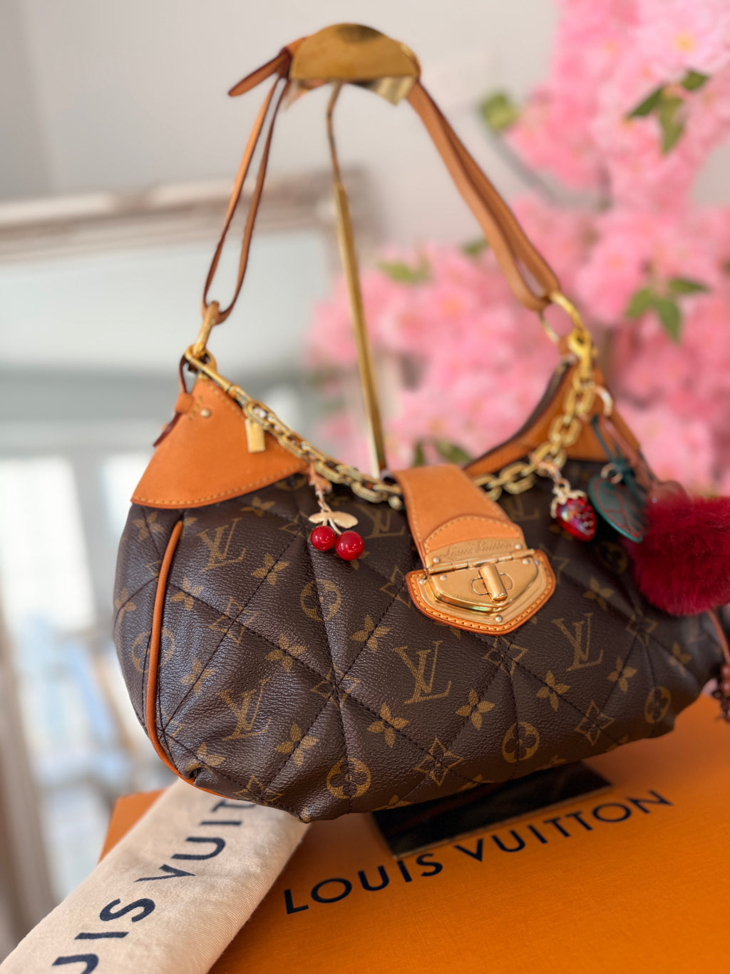 Louis Vuitton Etoile City PM Monogram- Limited Edition