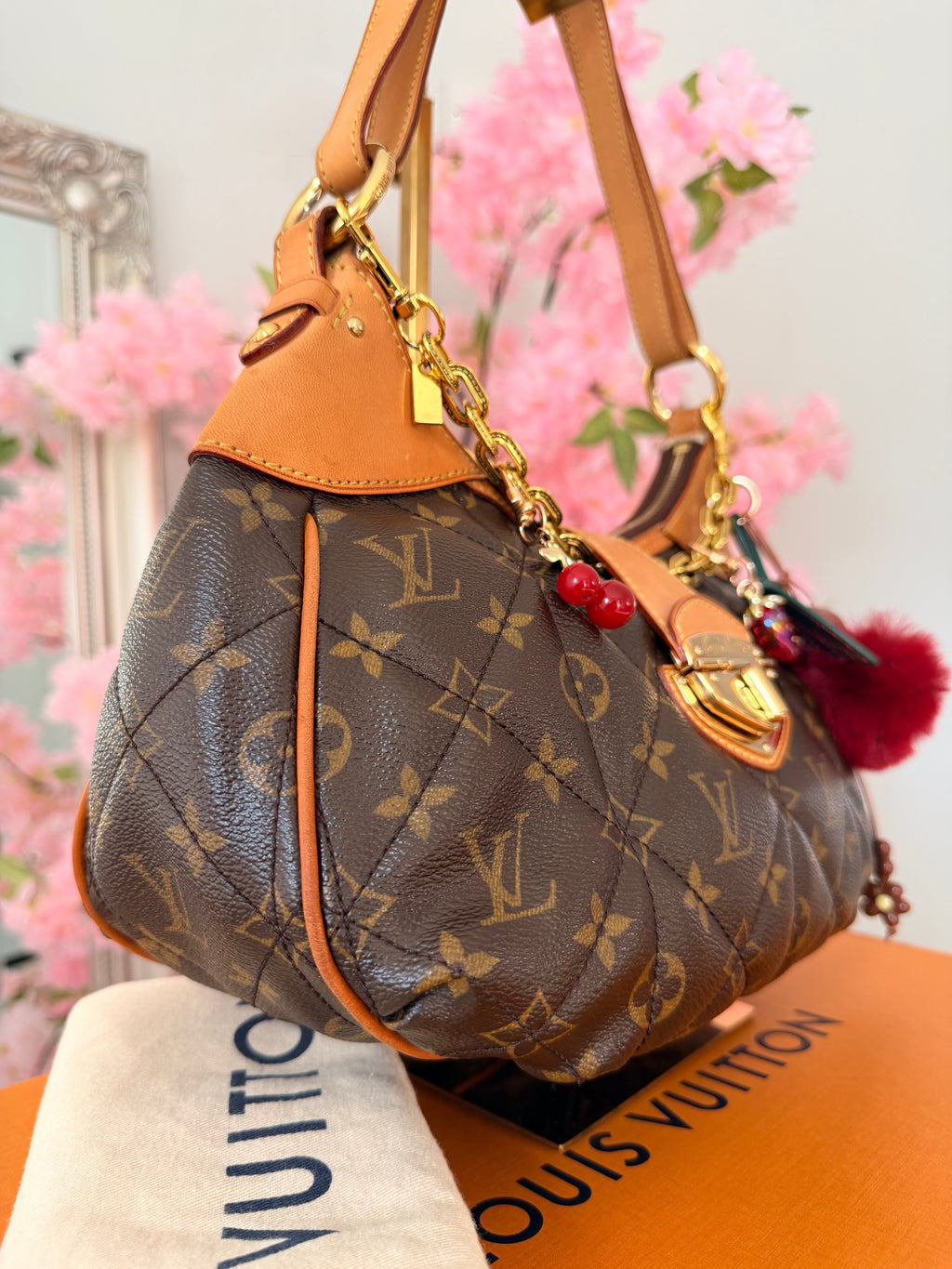 Louis Vuitton Etoile City PM Monogram- Limited Edition
