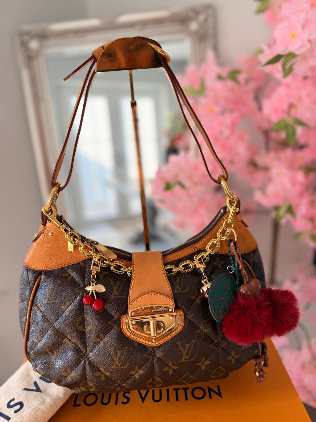 Louis Vuitton Etoile City PM Monogram- Limited Edition