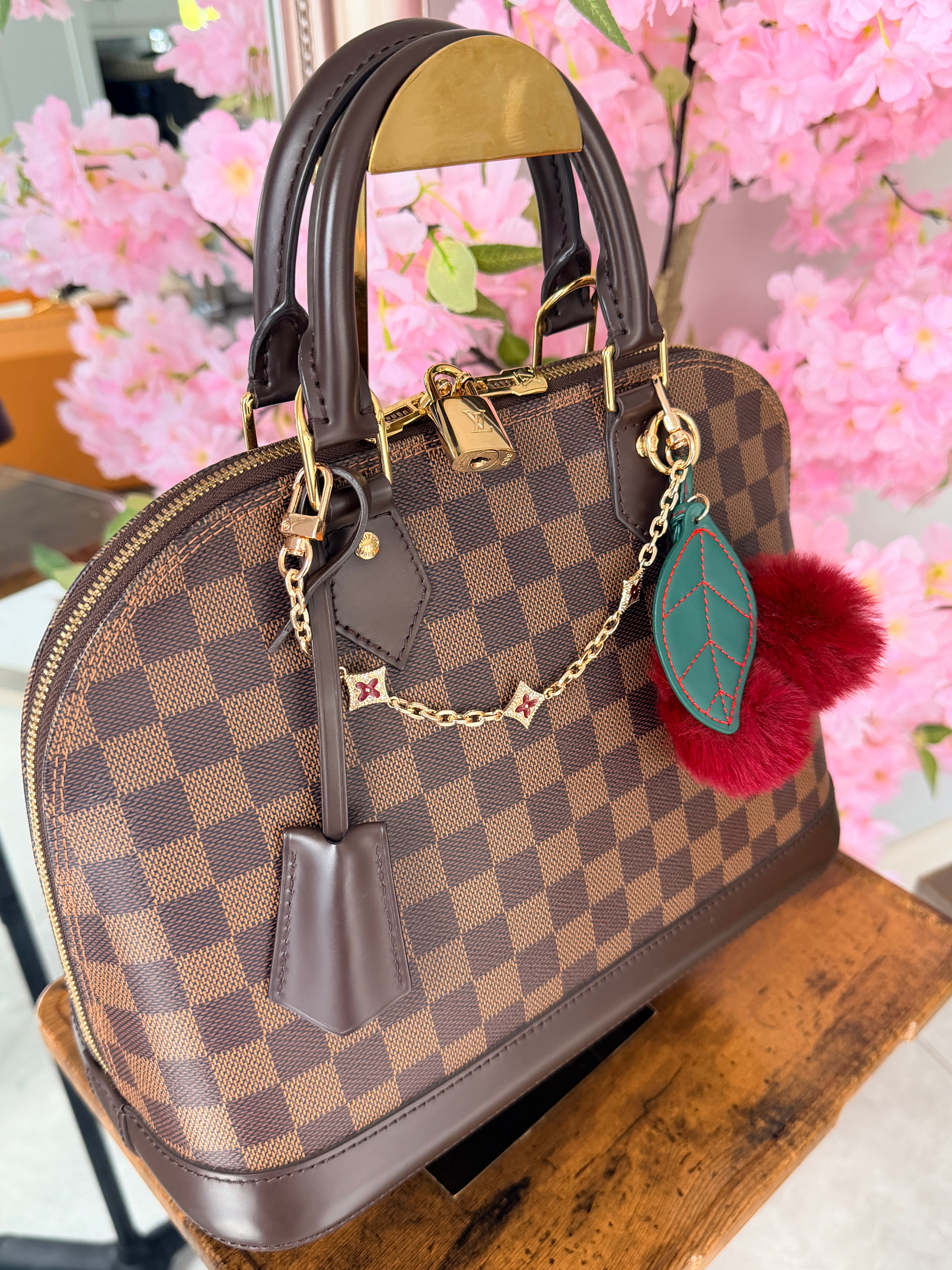 Louis Vuitton Alma PM in Damier Ebene – 2021 Microchip Edition with Full Set & Additional Louis Vuitton Strap