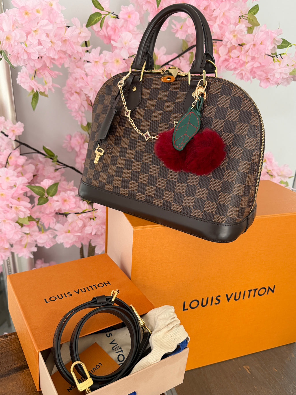 Louis Vuitton Alma PM in Damier Ebene – 2021 Microchip Edition with Full Set & Additional Louis Vuitton Strap