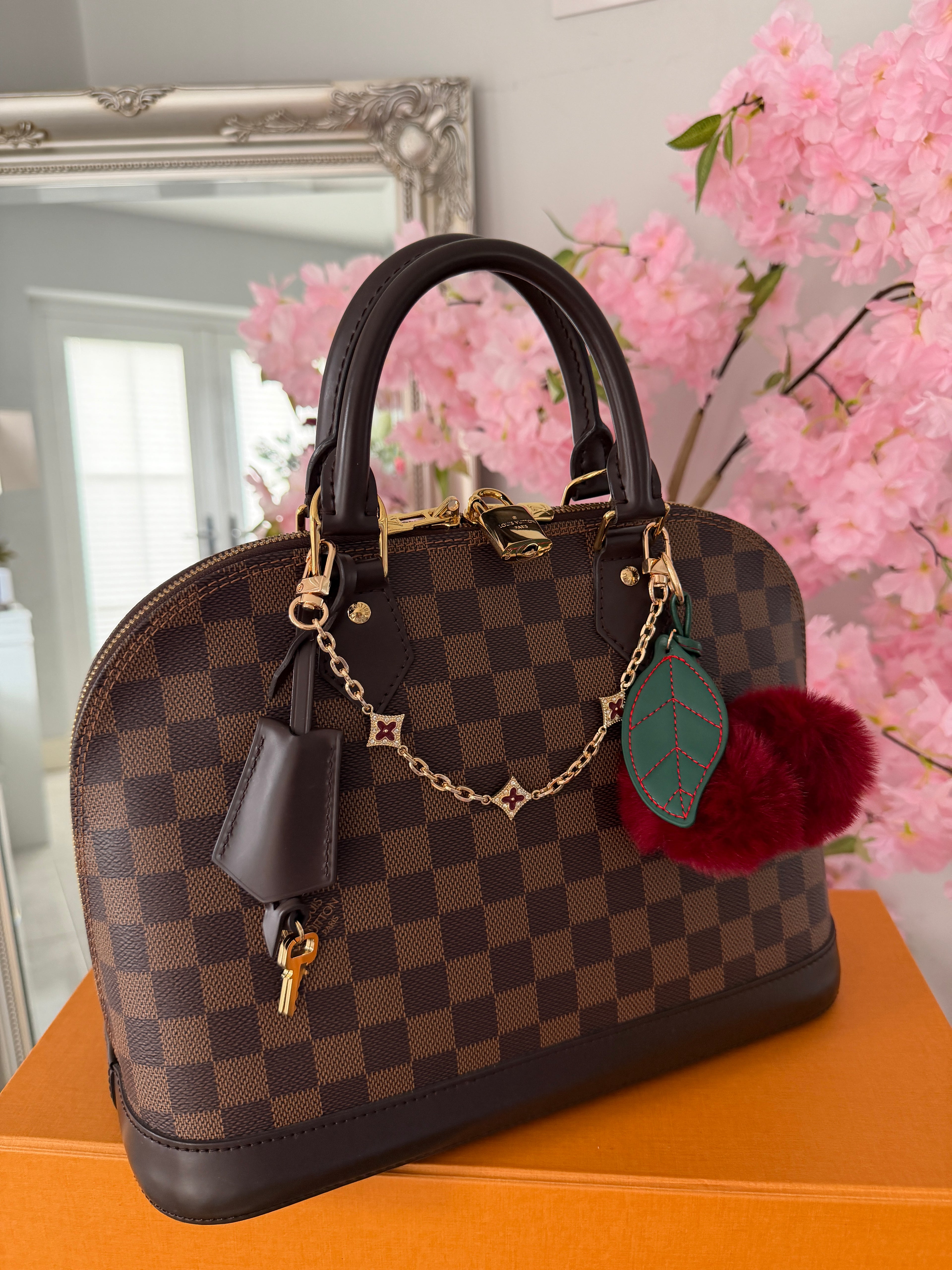 Louis Vuitton Alma PM in Damier Ebene – 2021 Microchip Edition with Full Set & Additional Louis Vuitton Strap