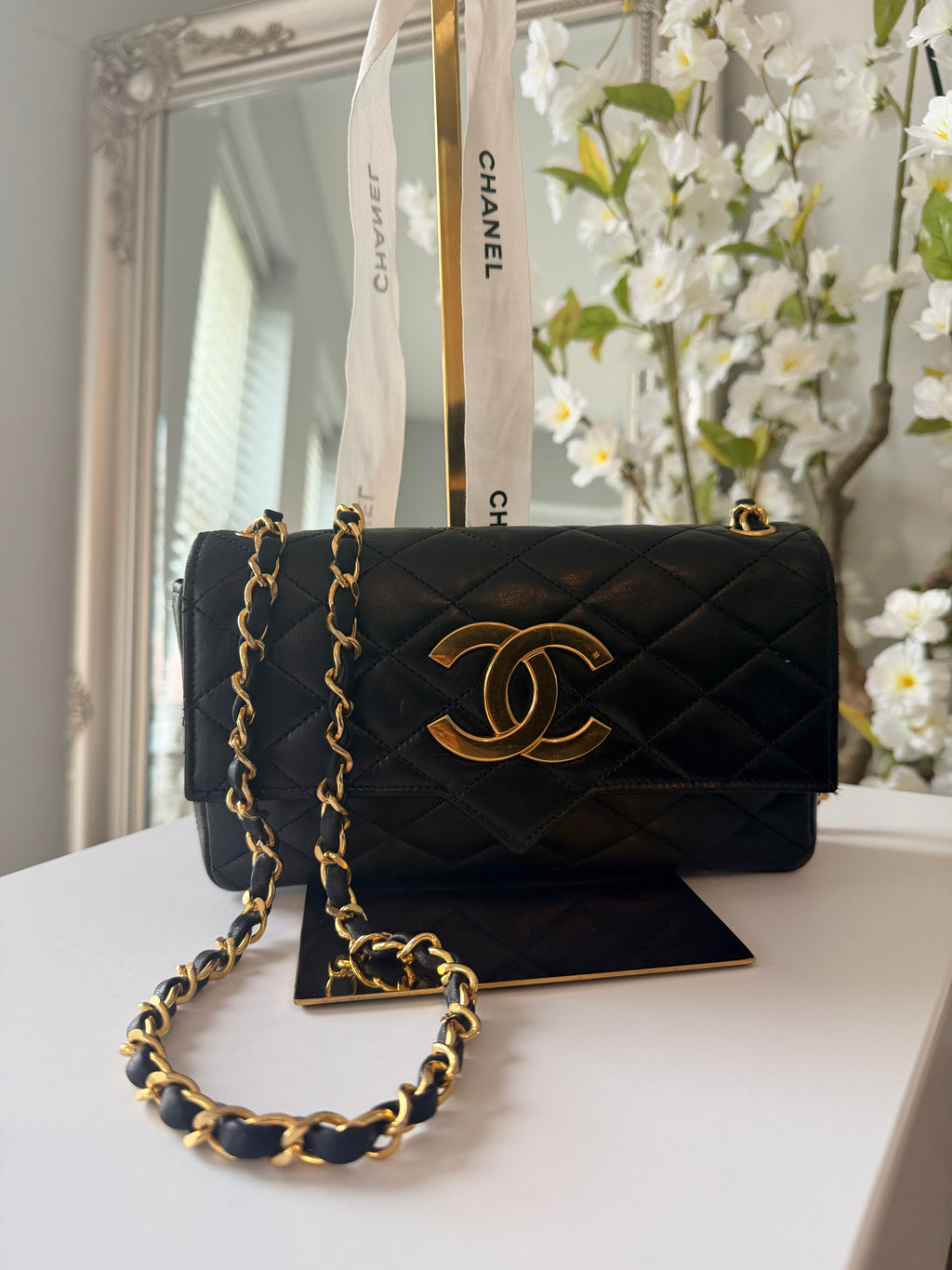 Chanel Vintage Mini Shoulder Bag Black Lambskin Leather Single Flap 1986 - 1989
