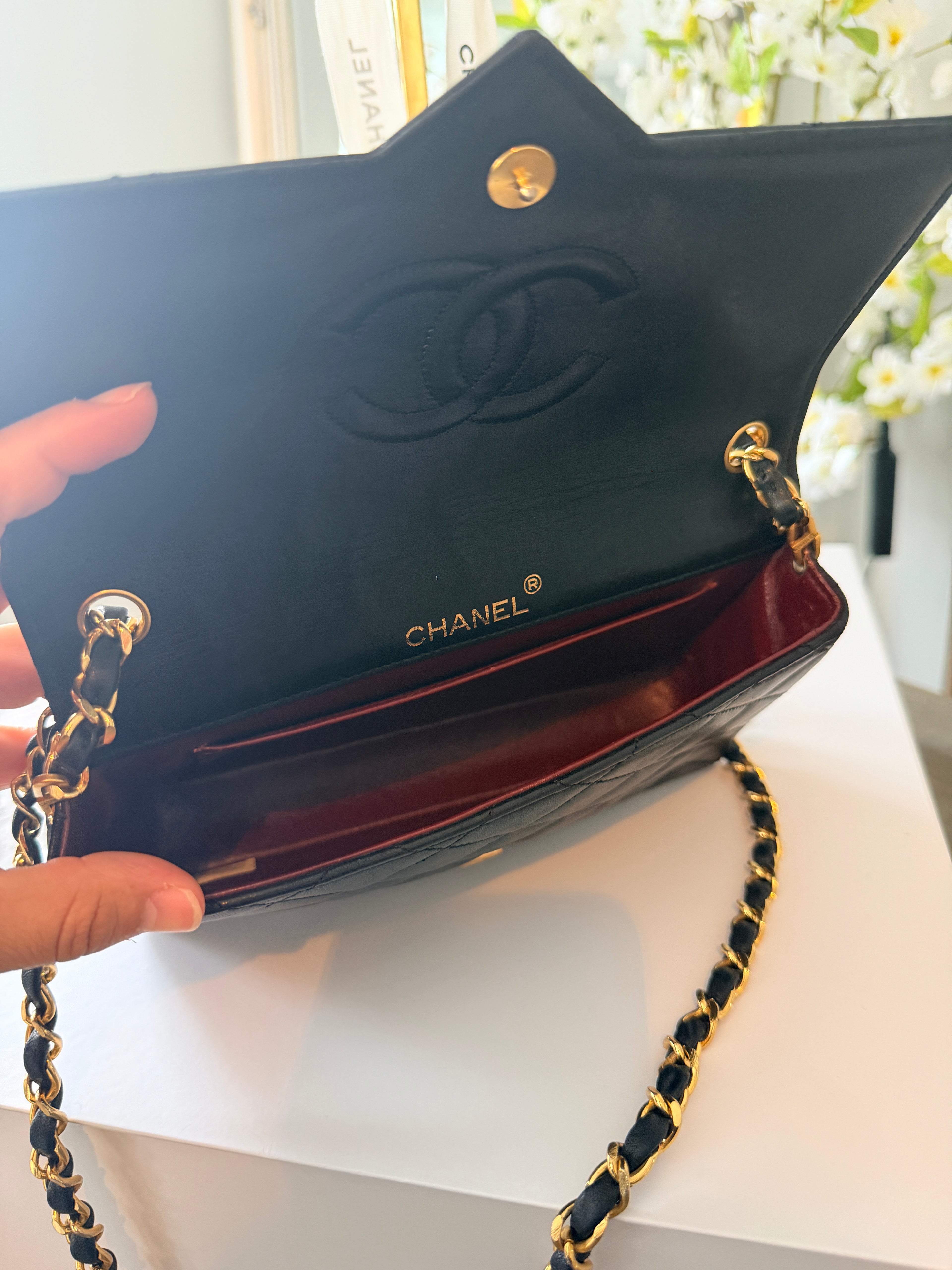 Chanel Vintage Mini Shoulder Bag Black Lambskin Leather Single Flap 1986 - 1989