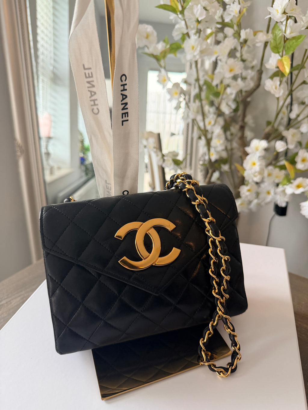 Chanel Vintage Matelasse Mini Shoulder Bag Single Flap Black Lambskin Leather 1986 - 1989