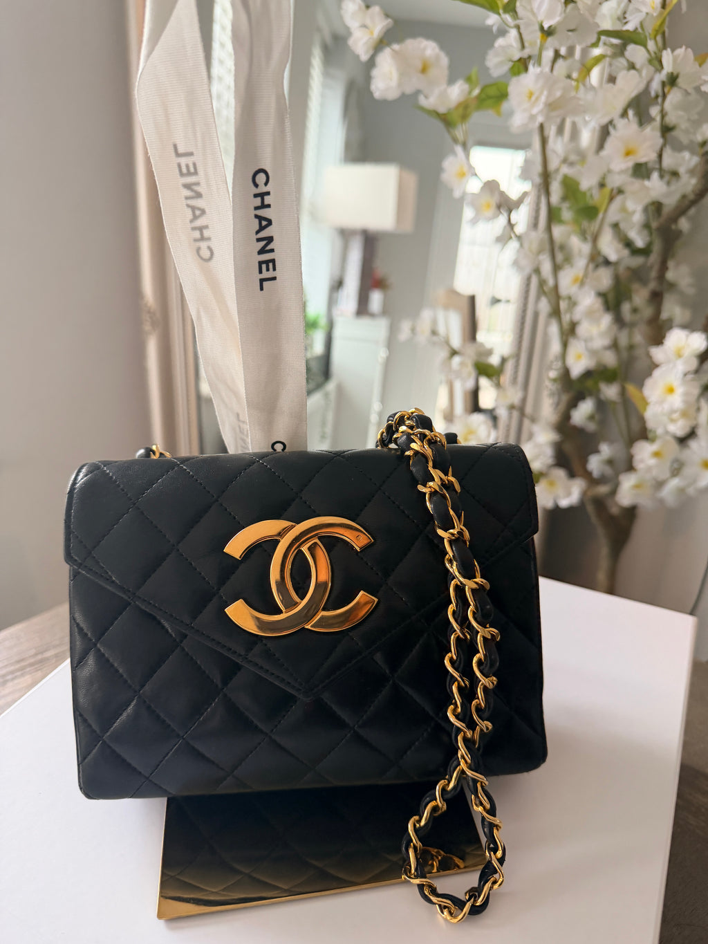 Chanel Vintage Matelasse Mini Shoulder Bag Single Flap Black Lambskin Leather 1986 - 1989