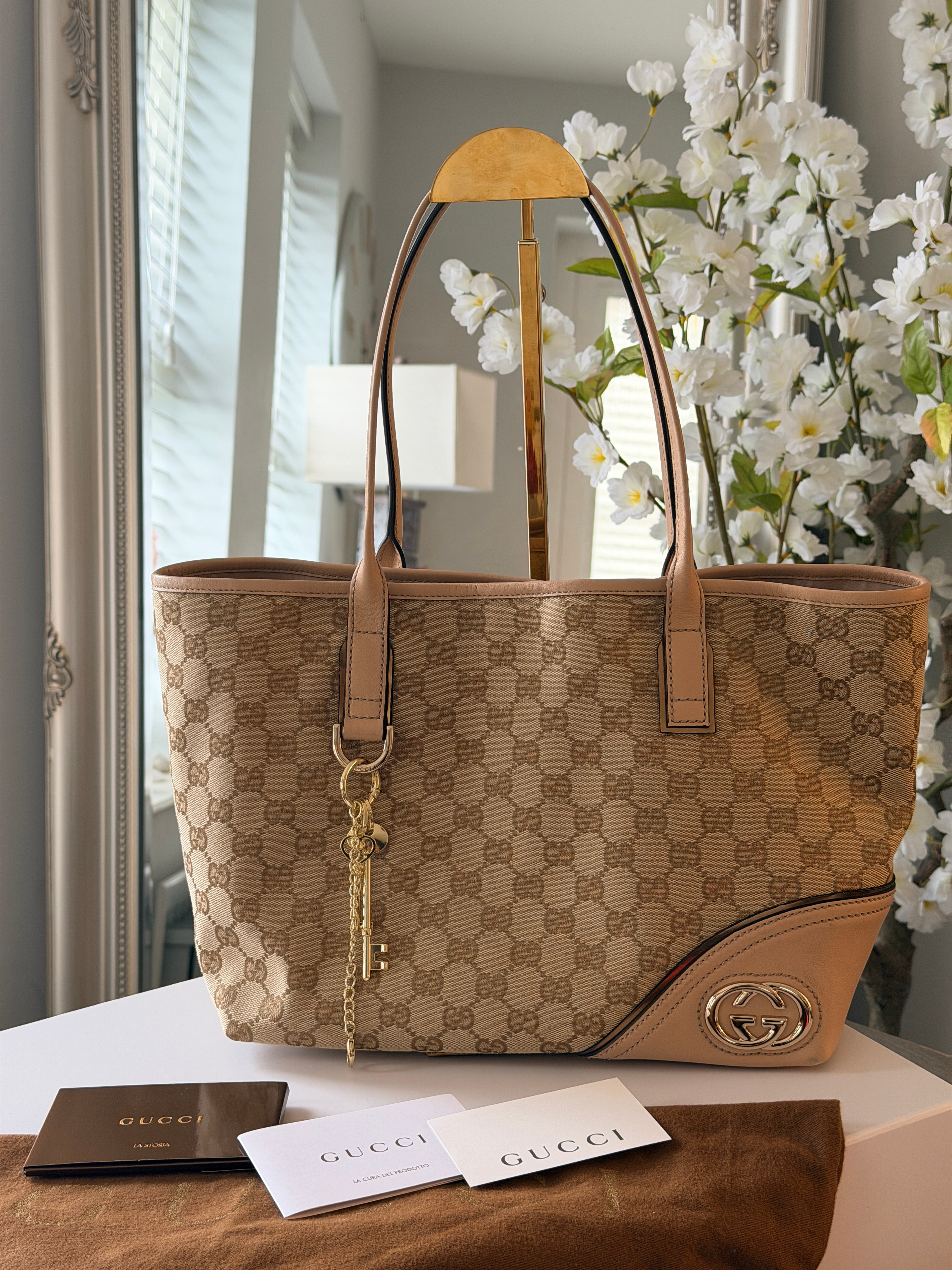 GUCCI Britt GG Canvas Tote Beige with Nude Leather Trim