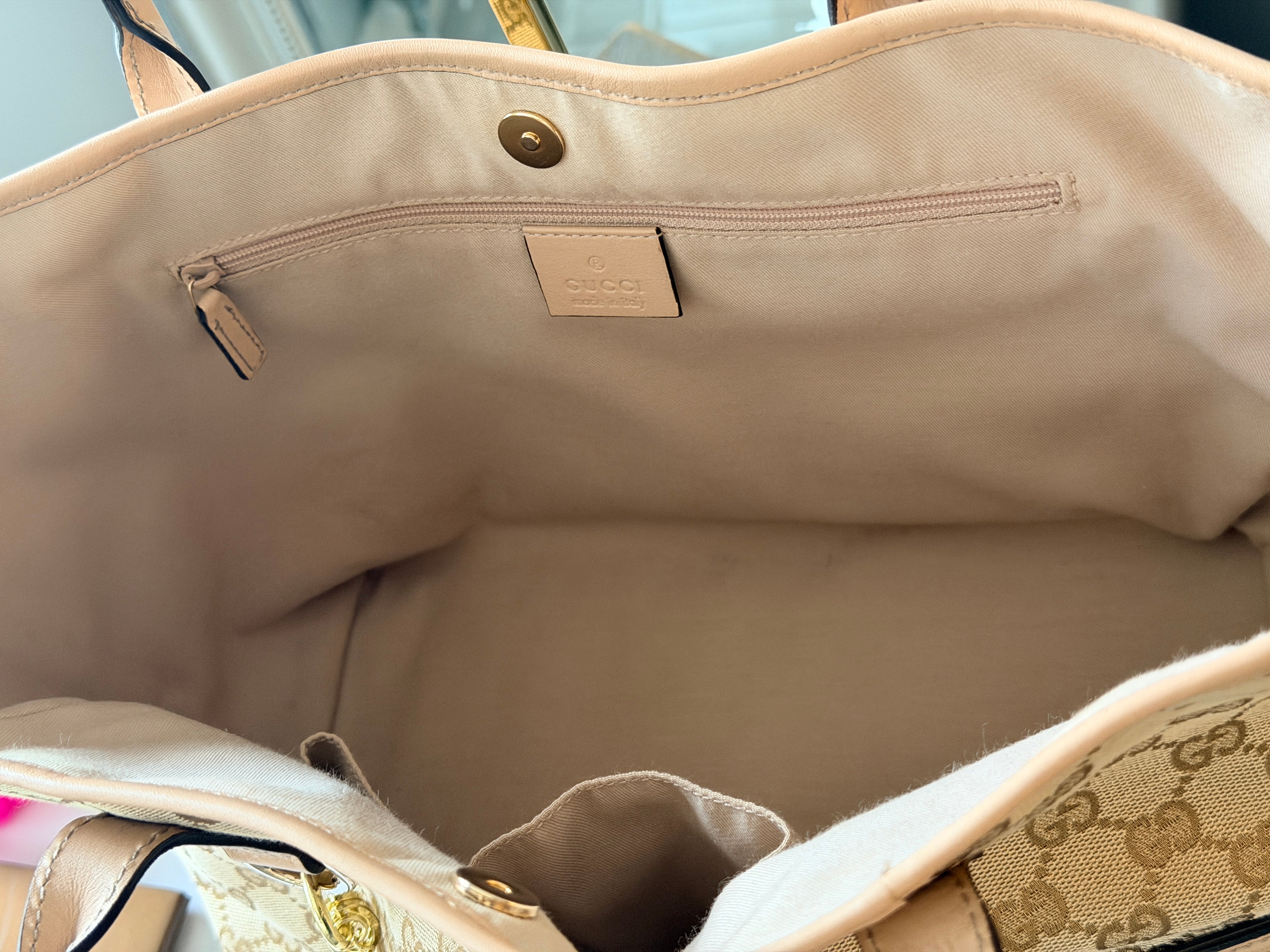 GUCCI Britt GG Canvas Tote Beige with Nude Leather Trim