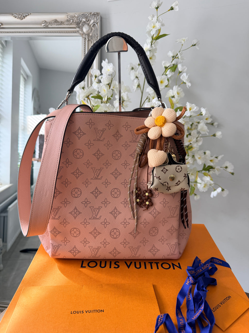 Louis Vuitton Mahina Babylon PM - Boho Tote Bag Magnolia Pink Leather Silver Hardware
