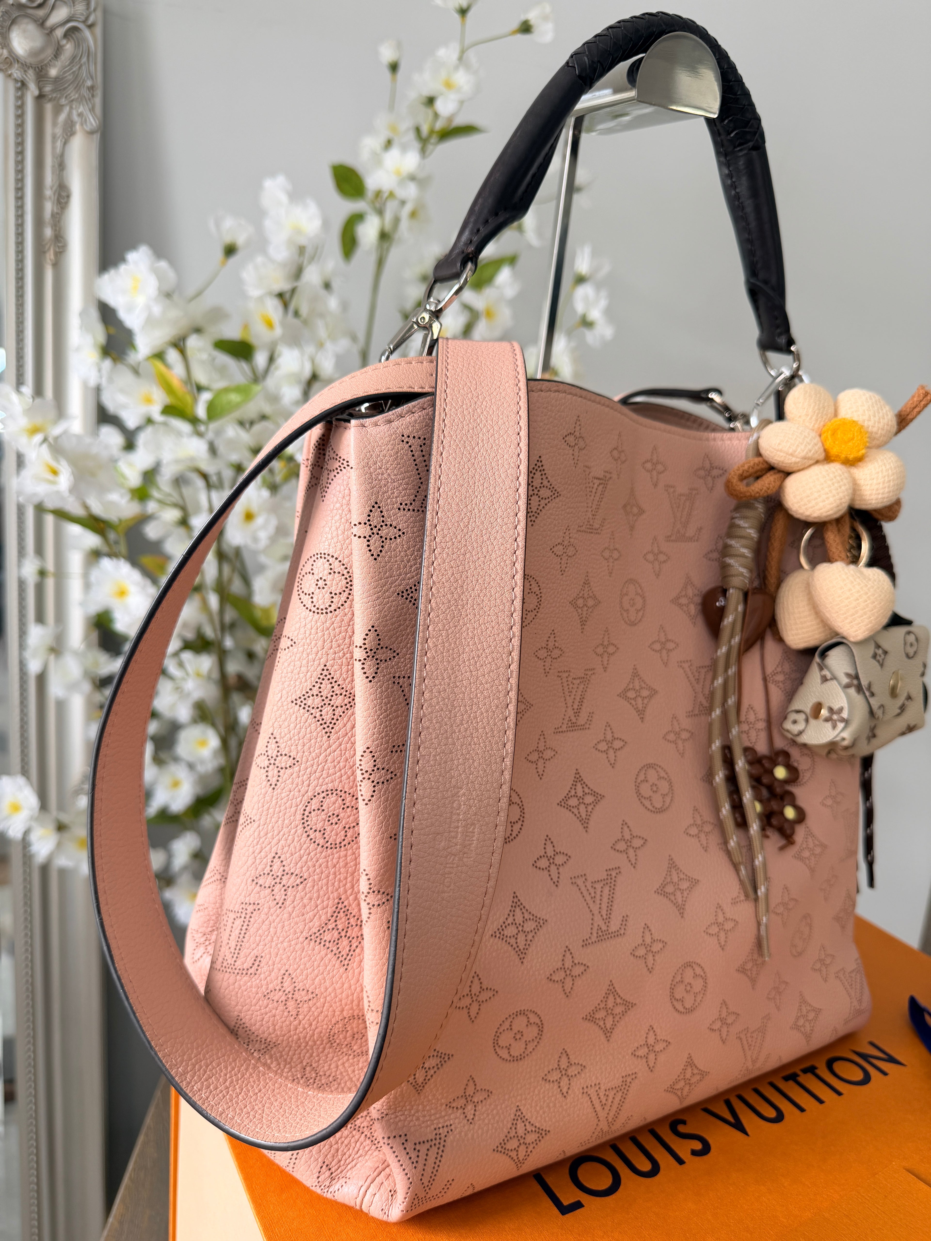 Louis Vuitton Mahina Babylon PM - Boho Tote Bag Magnolia Pink Leather Silver Hardware