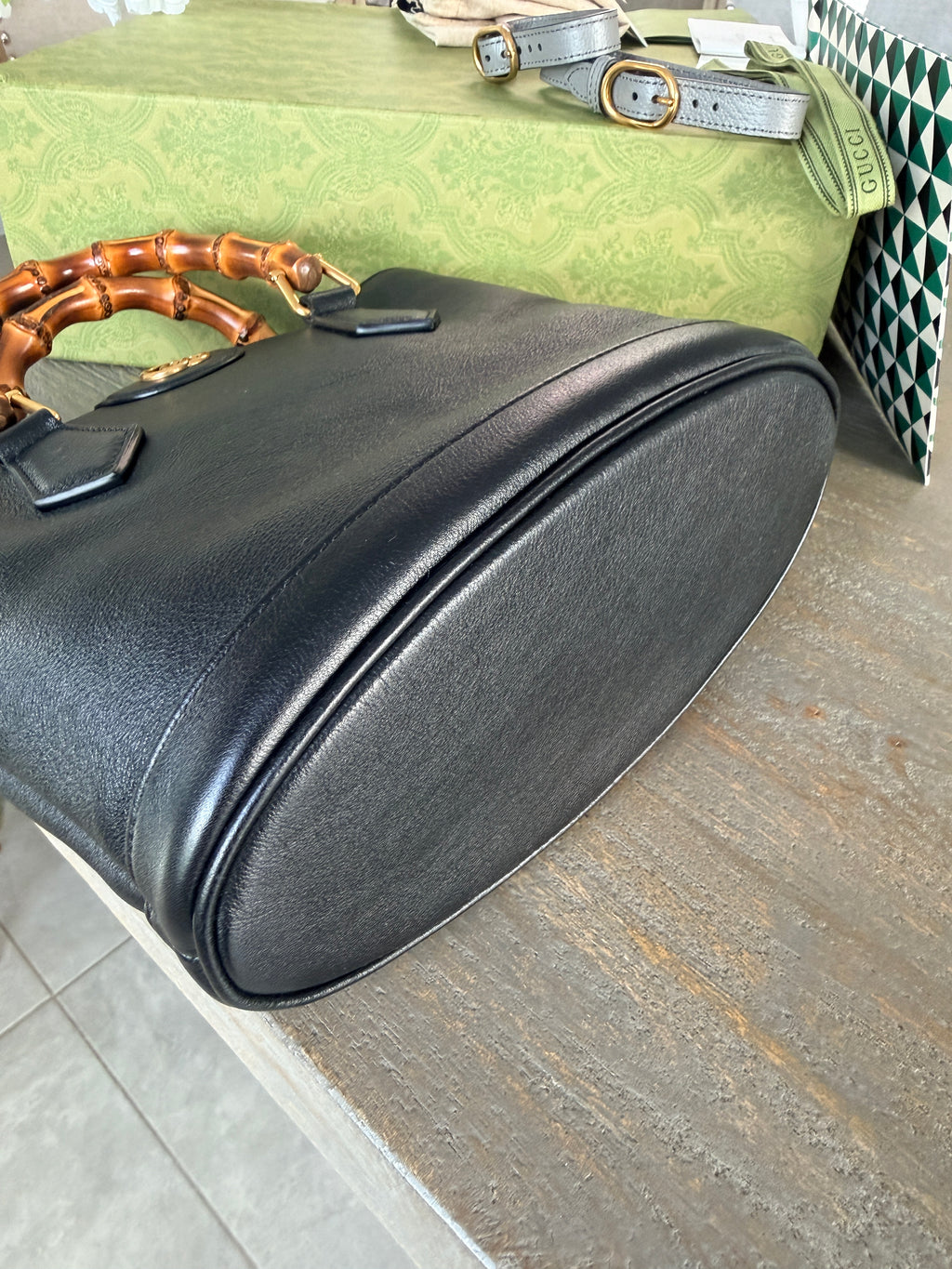 Gucci Diana Bamboo Small Shoulder bag Black Leather Gold Hardware