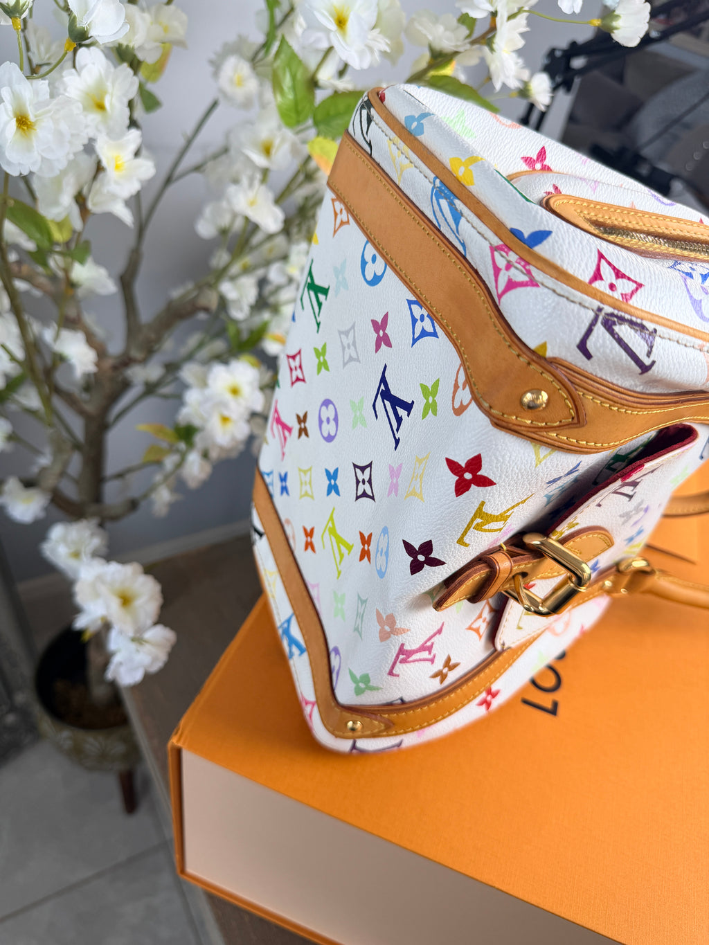 Louis Vuitton Takashi Murakami Priscila Monogram White Leather Gold Hardware