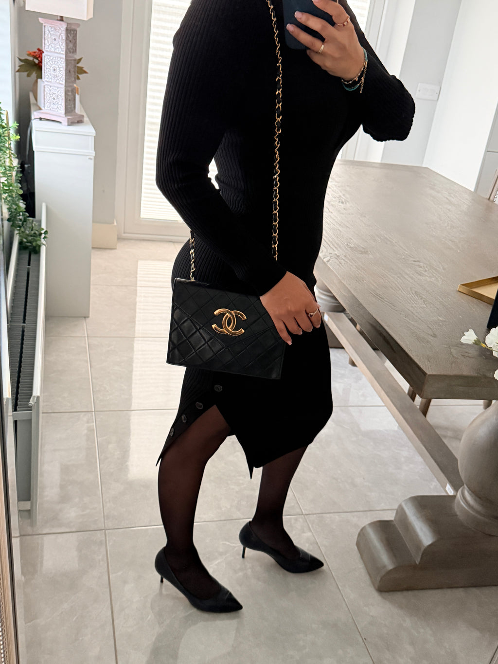 Chanel Vintage Small Shoulder Bag Black Lambskin Leather Gold Hardware