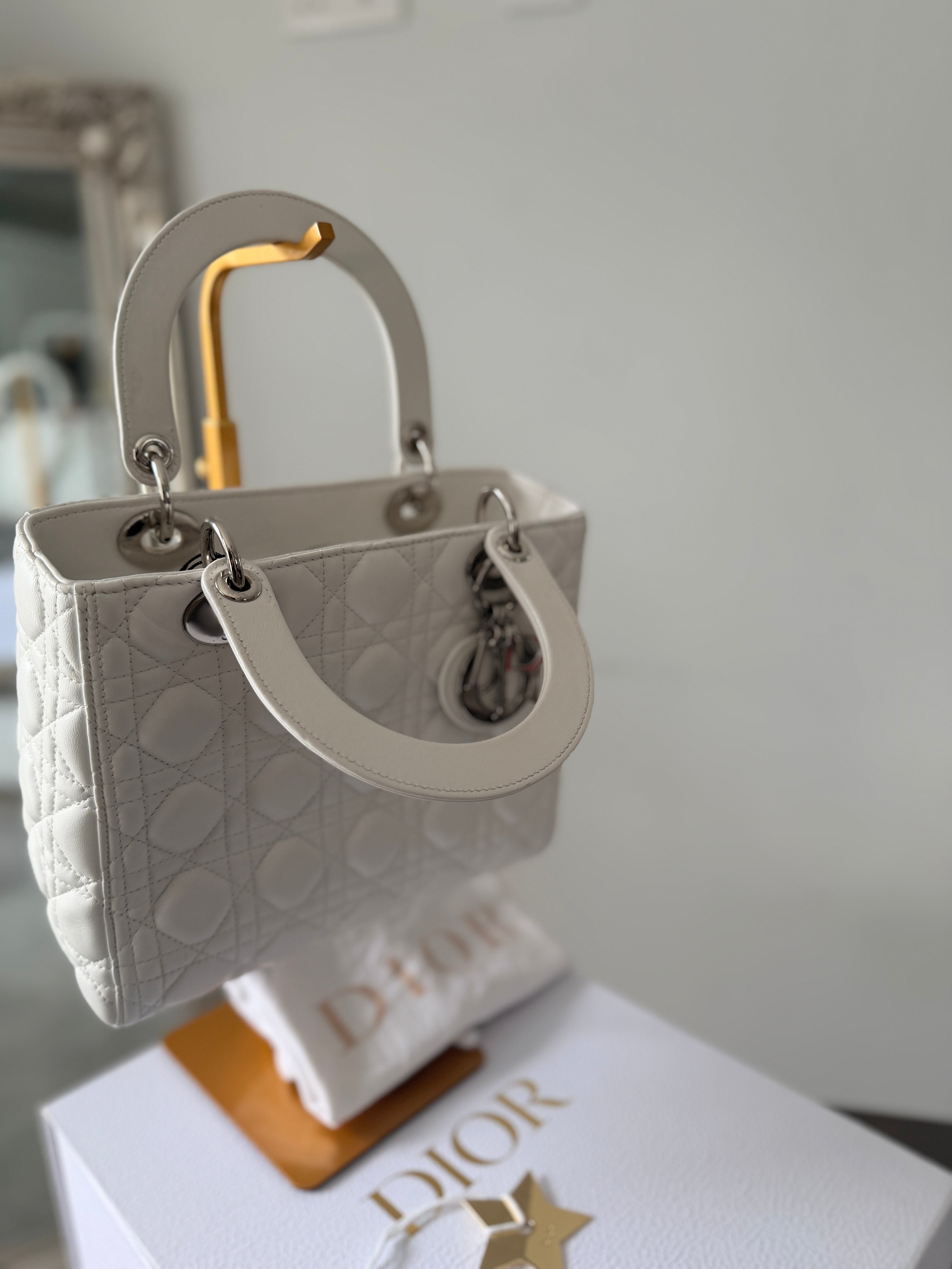 Christian Dior Lady Dior Medium Handbag White Cannage Leather Silver Hardware
