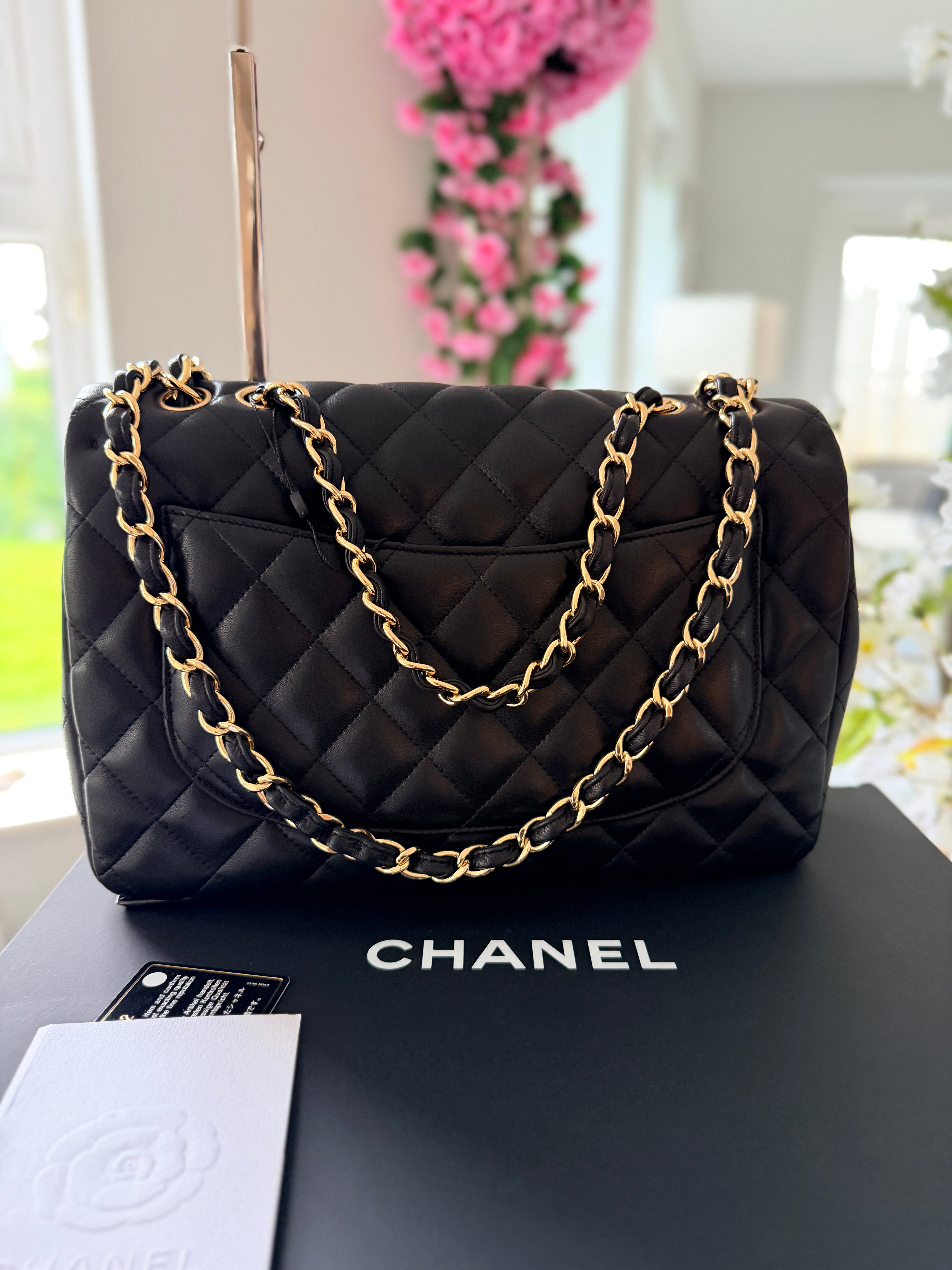 Chanel Jumbo Classic Single Flap Black Lambskin Leather Gold Hardware