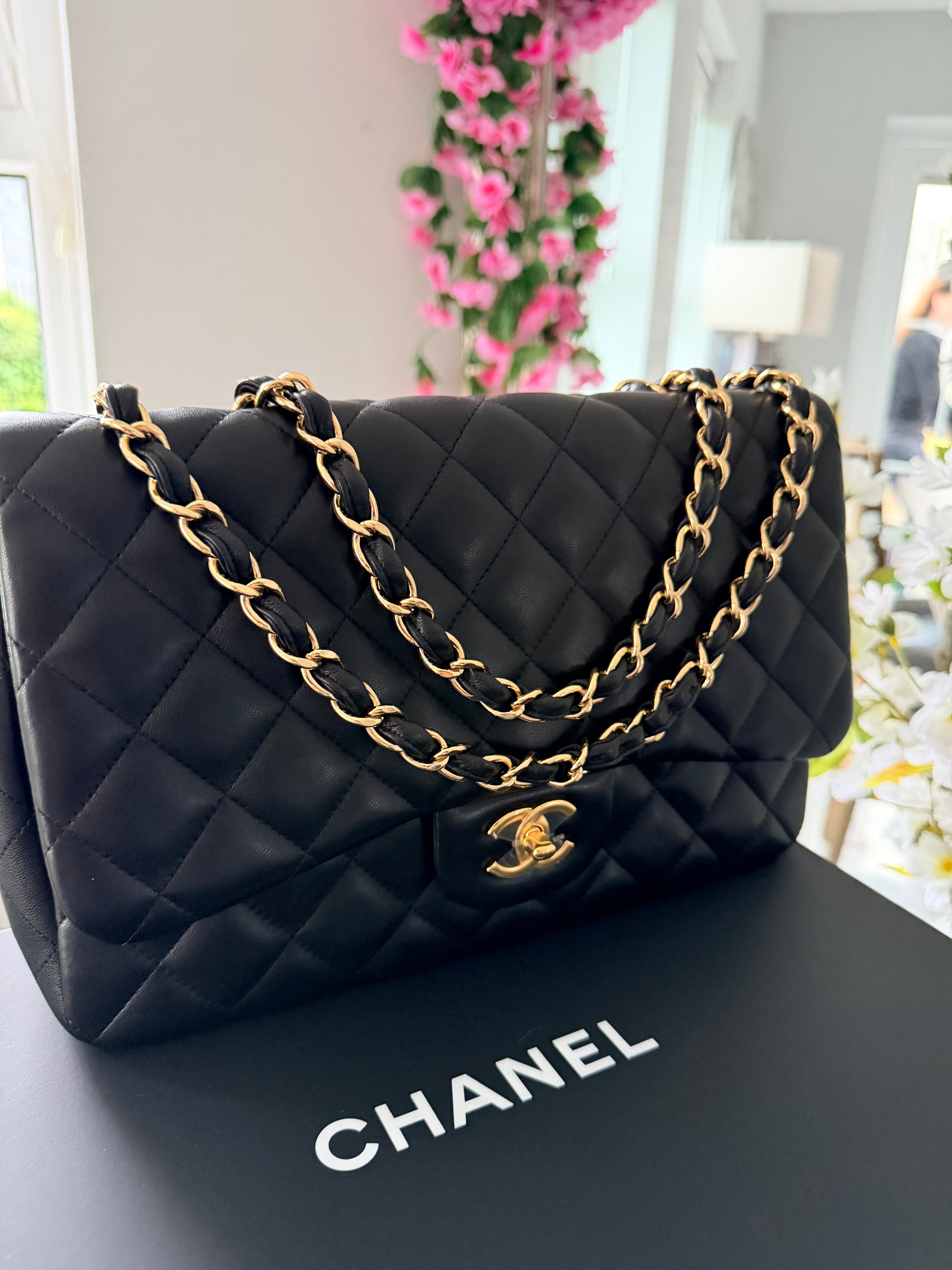 Chanel Jumbo Classic Single Flap Black Lambskin Leather Gold Hardware