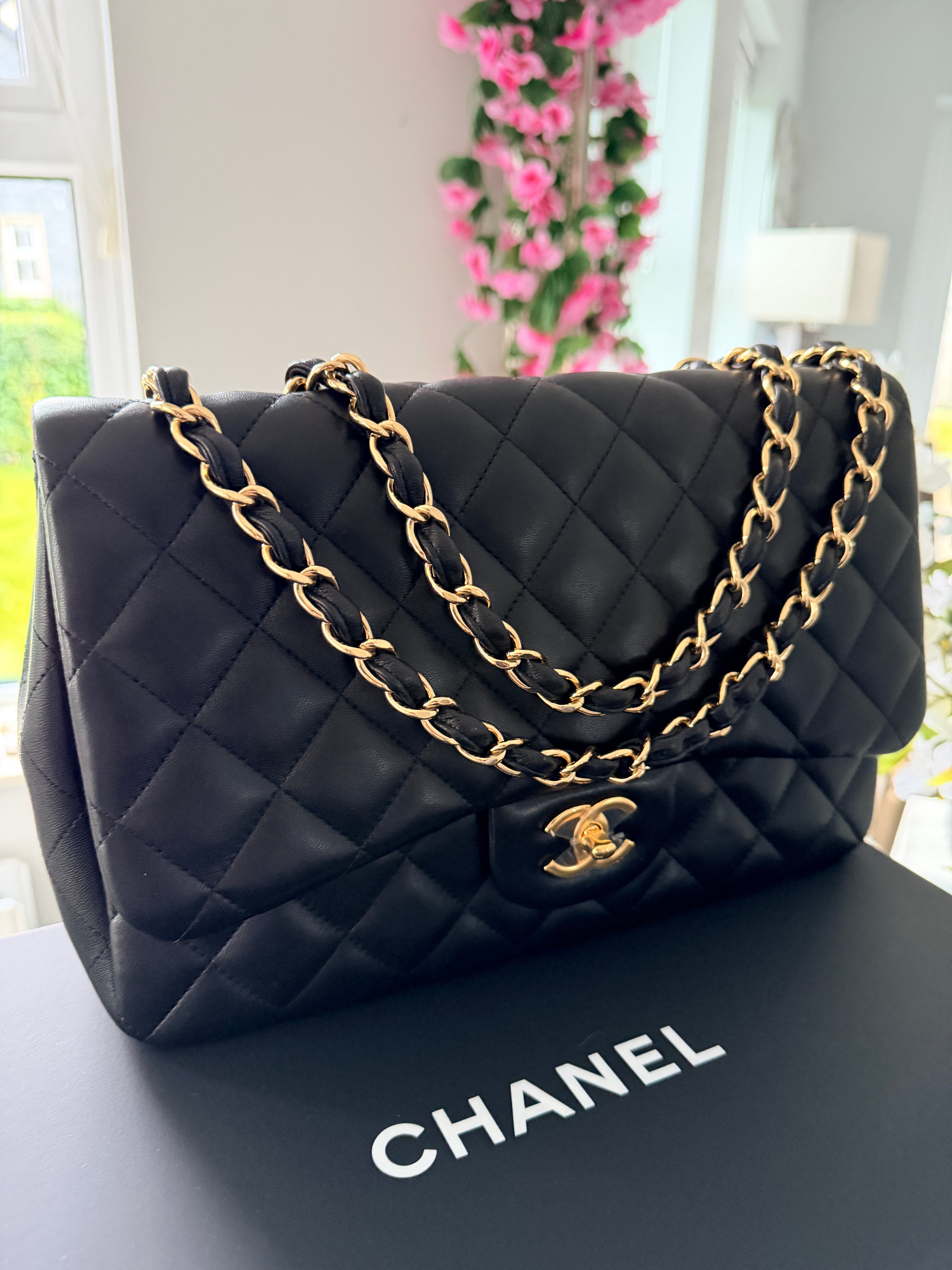 Chanel Jumbo Classic Single Flap Black Lambskin Leather Gold Hardware