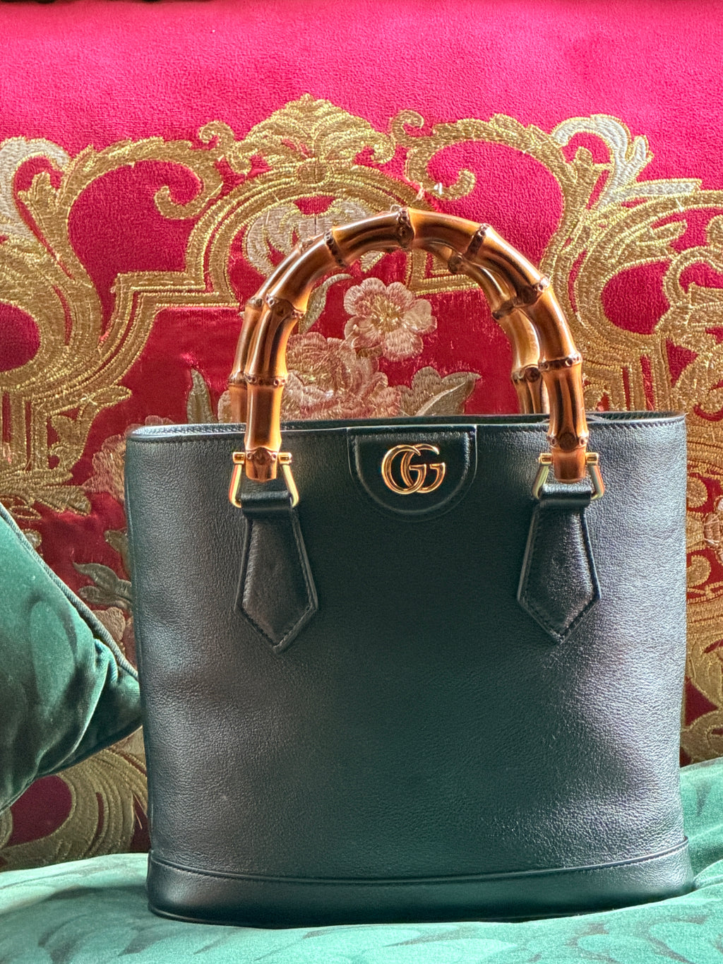 Gucci Diana Bamboo Small Shoulder Bag Black Leather Gold Hardware