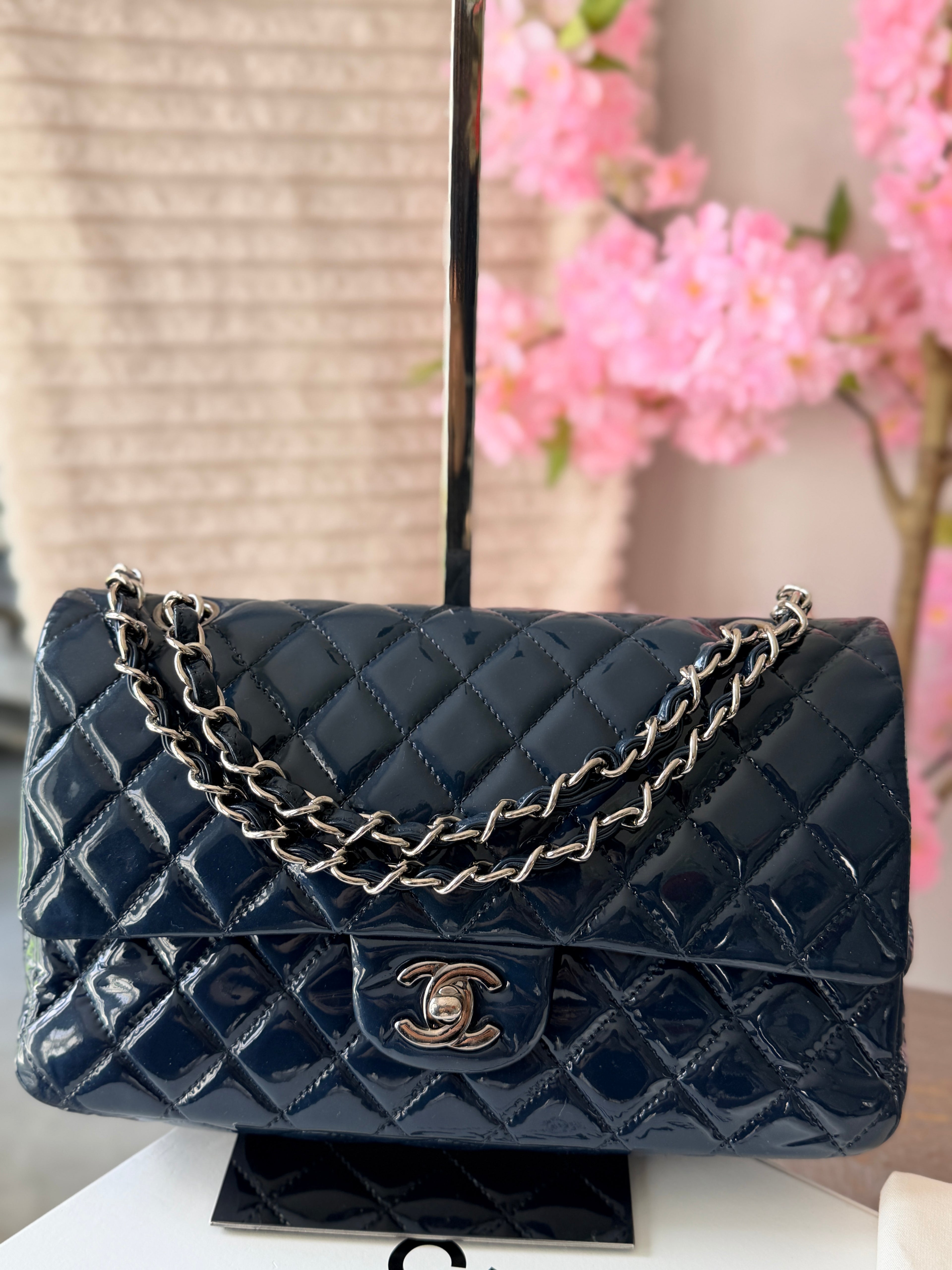 Chanel Timeless Classic Bag Double Flap Medium Navy Patent Leather Silver Hardware