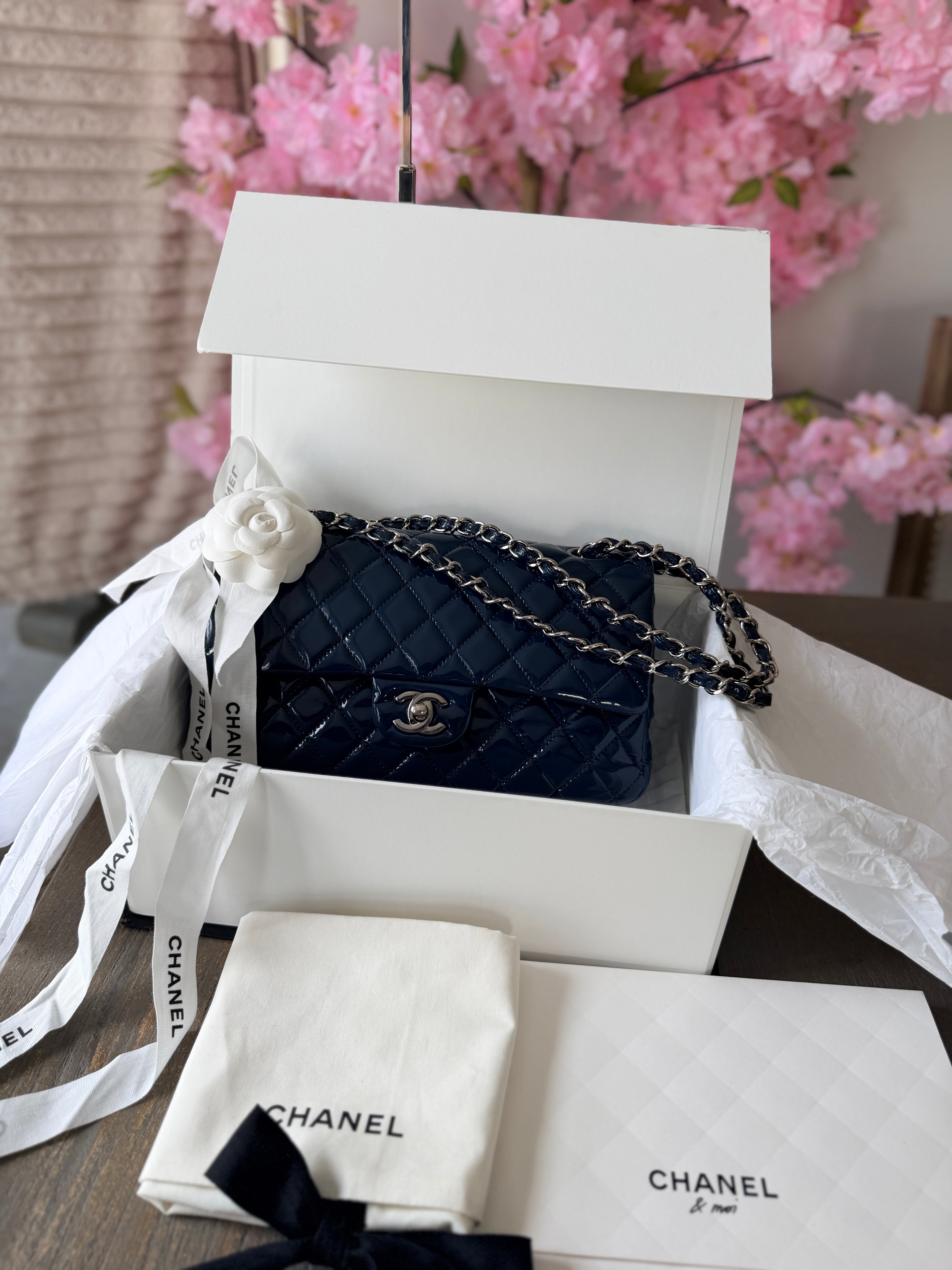 Chanel Timeless Classic Bag Double Flap Medium Navy Patent Leather Silver Hardware