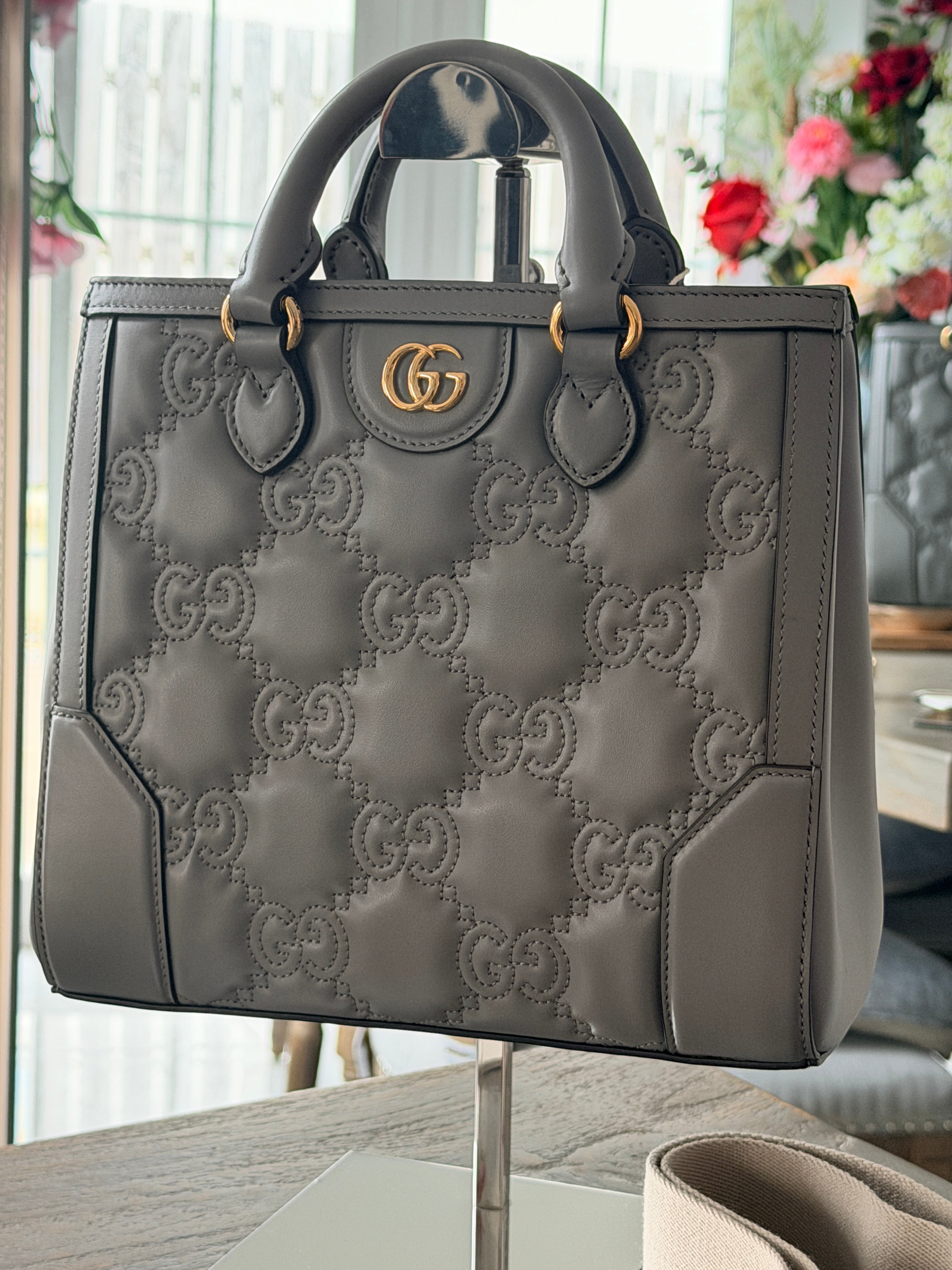 Gucci GG Matelasse Medium Grey Leather Handbag Gold Hardware