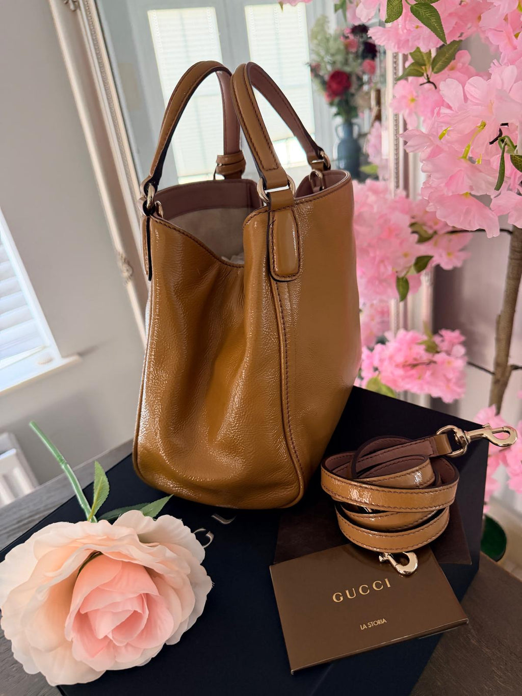 GUCCI GG Soho Tote Mustard Cellarius Patent Leather Gold Hardware