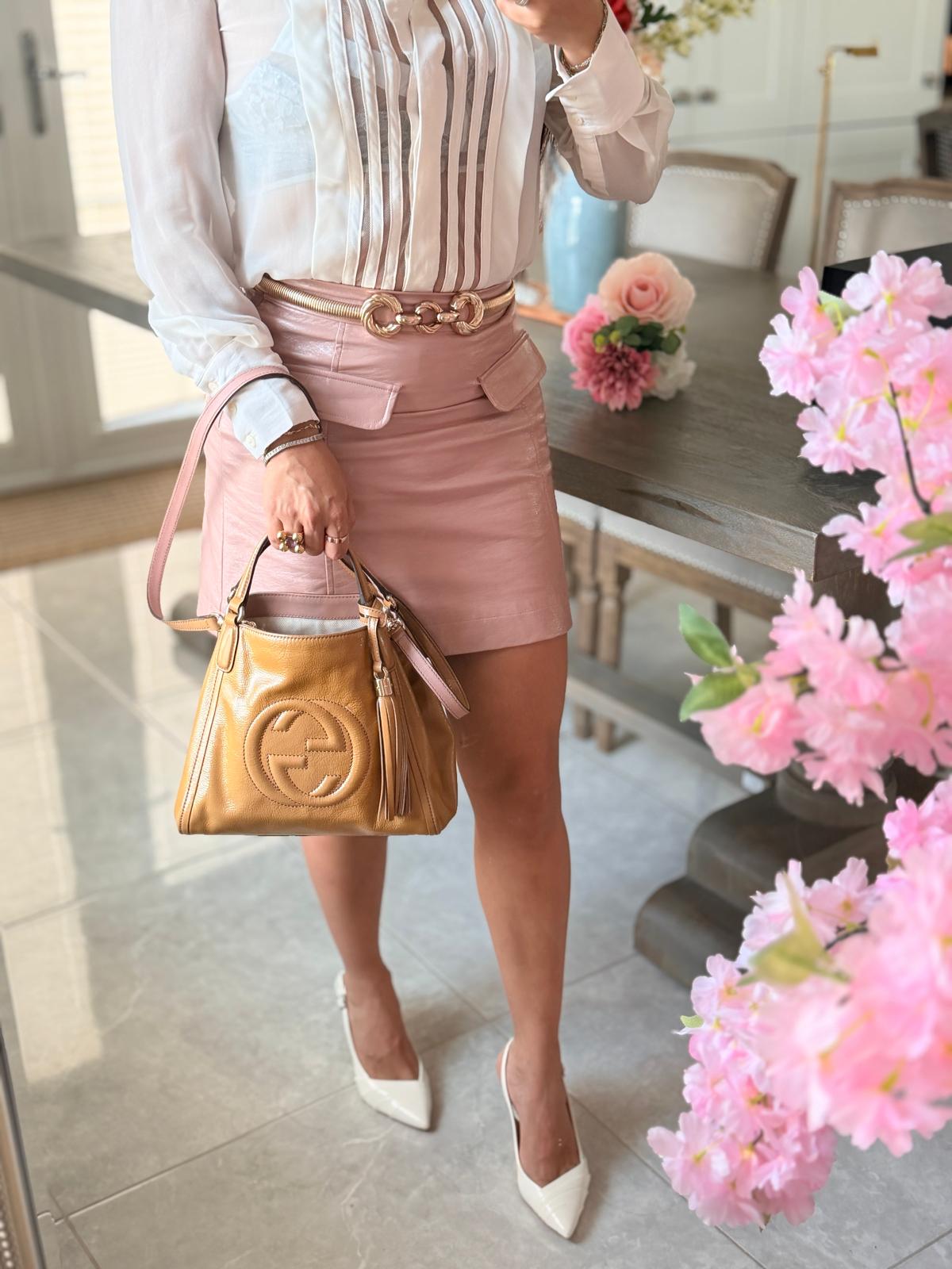 GUCCI GG Soho Tote Mustard Cellarius Patent Leather Gold Hardware