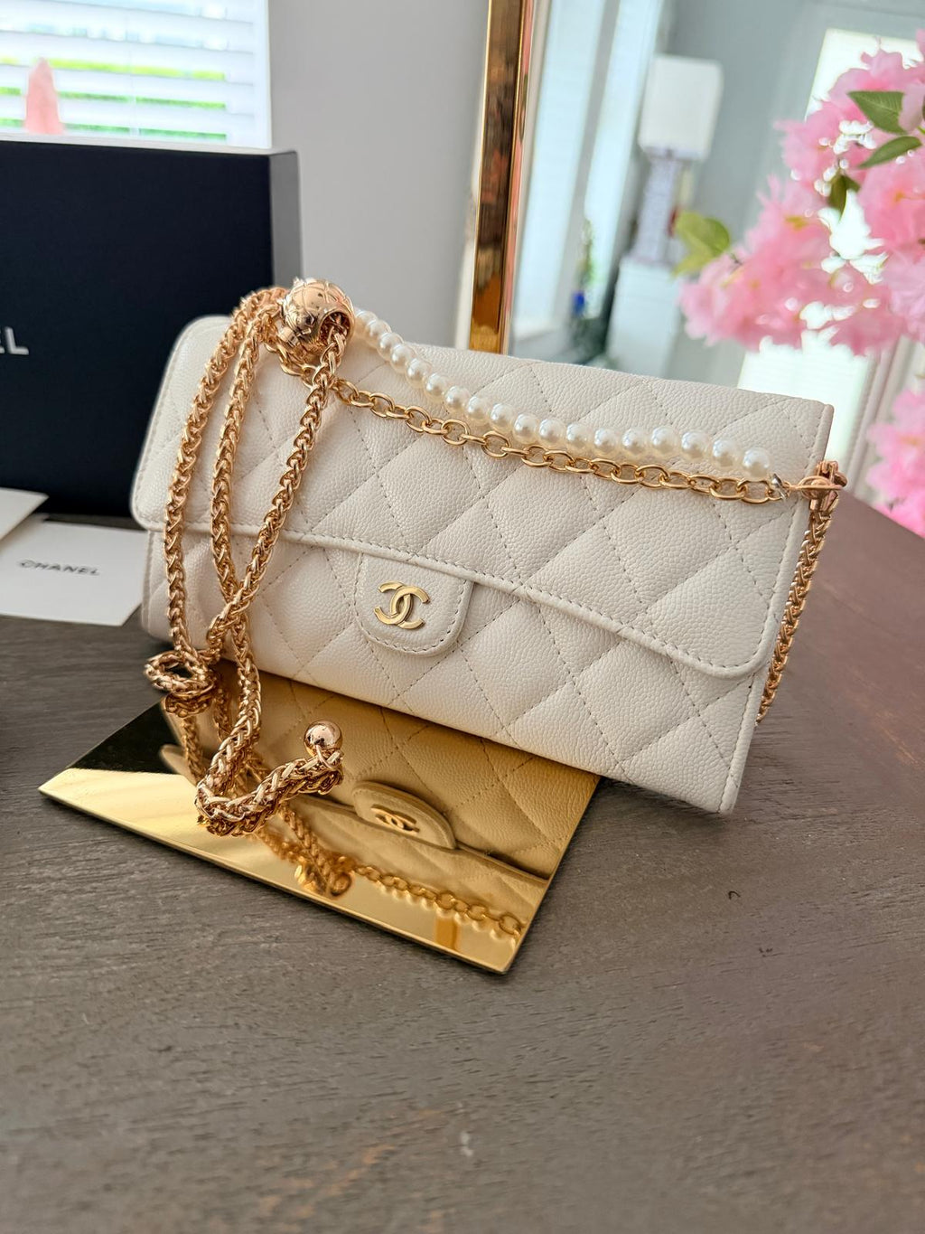 Chanel Matelasse Long Wallet White Caviar Leather Gold Hardware Series 30