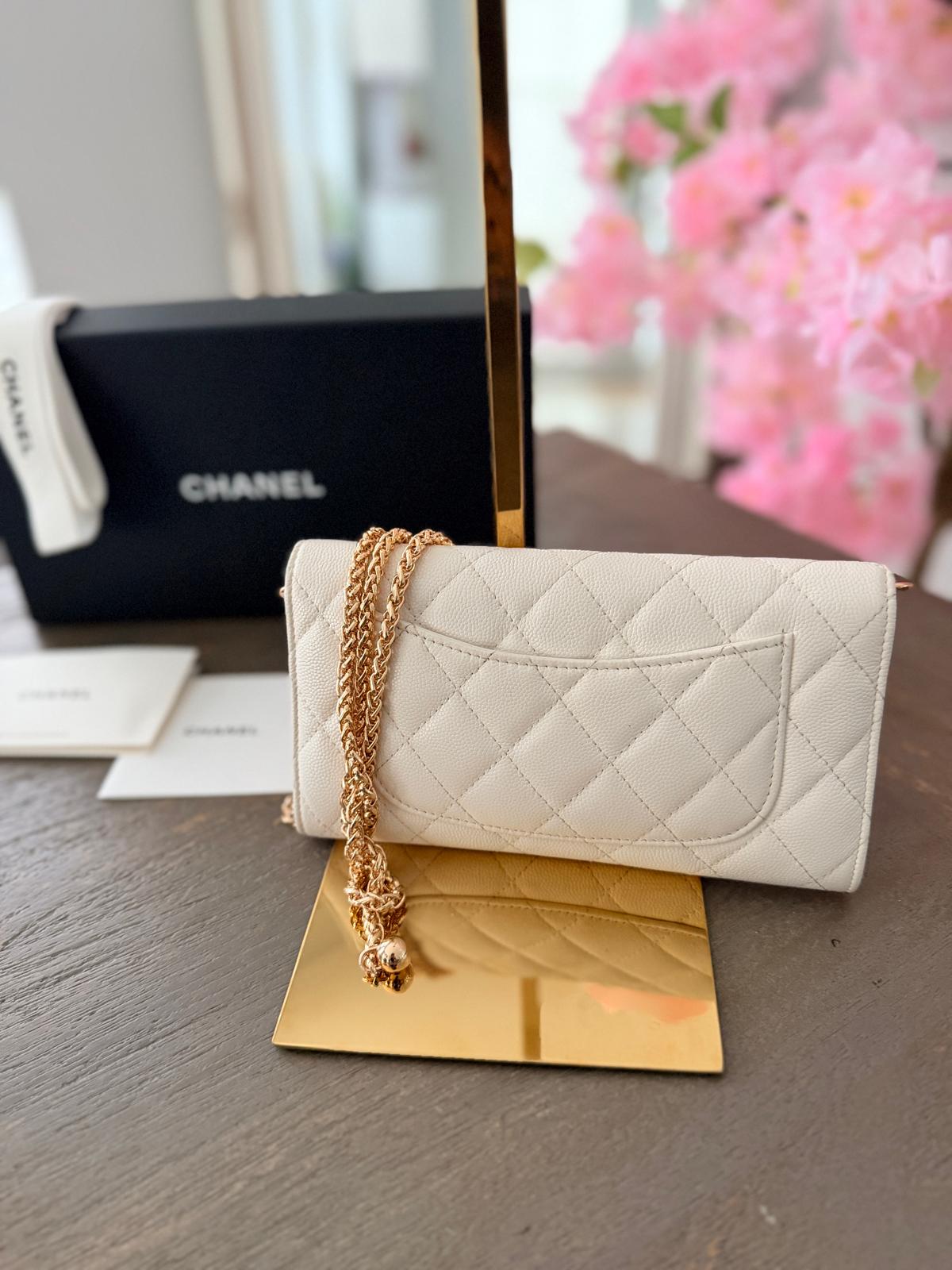 Chanel Matelasse Long Wallet White Caviar Leather Gold Hardware Series 30