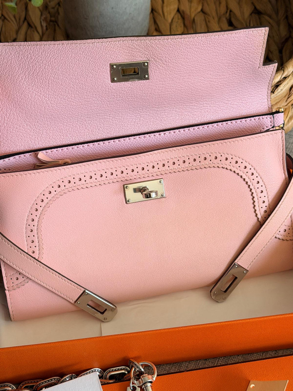 Hermes Kelly Ghillies Limited Edition Long Wallet Rose Sakura Veau Swift Leather
