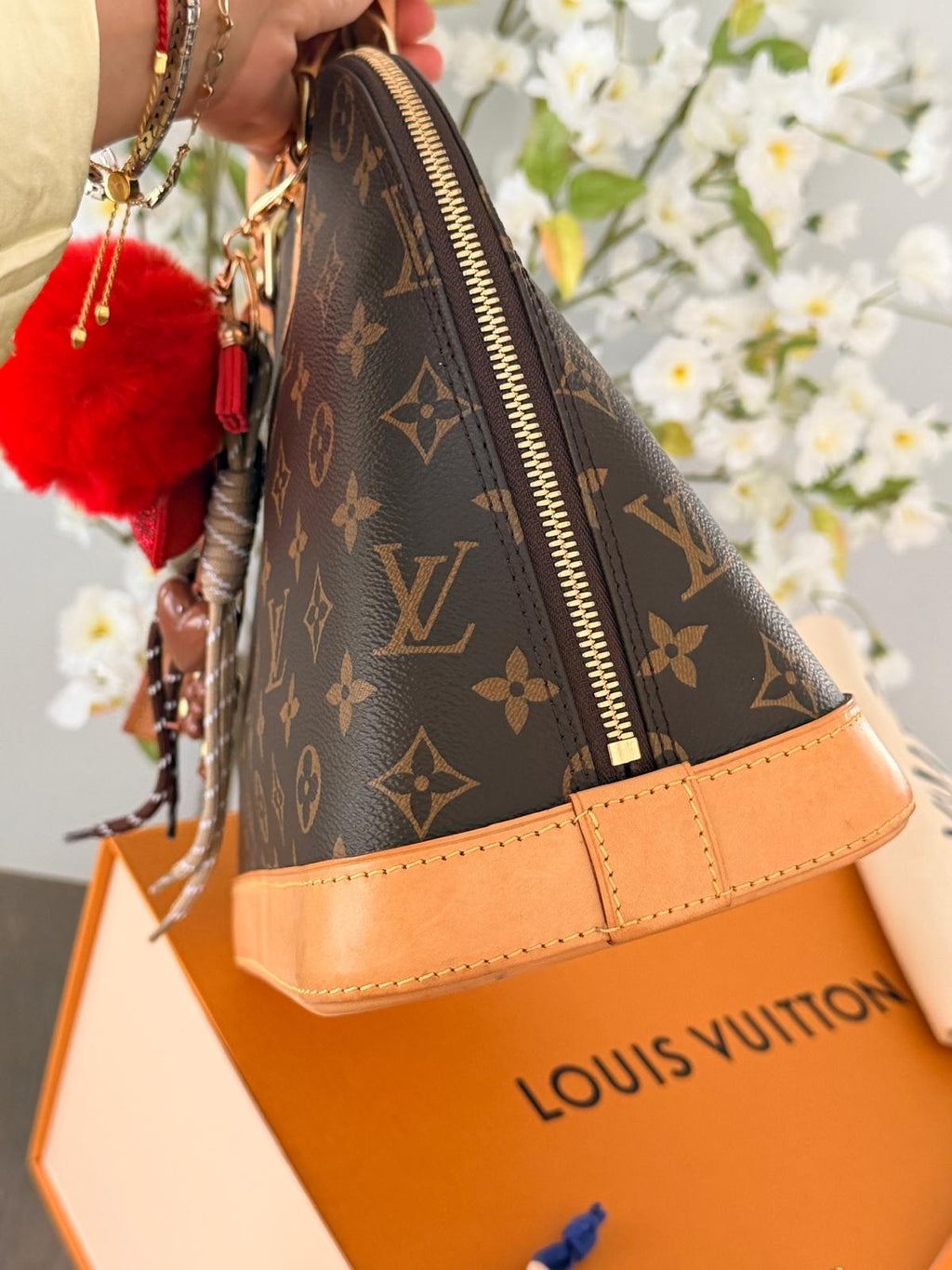 Louis Vuitton Alma PM Monogram 2018