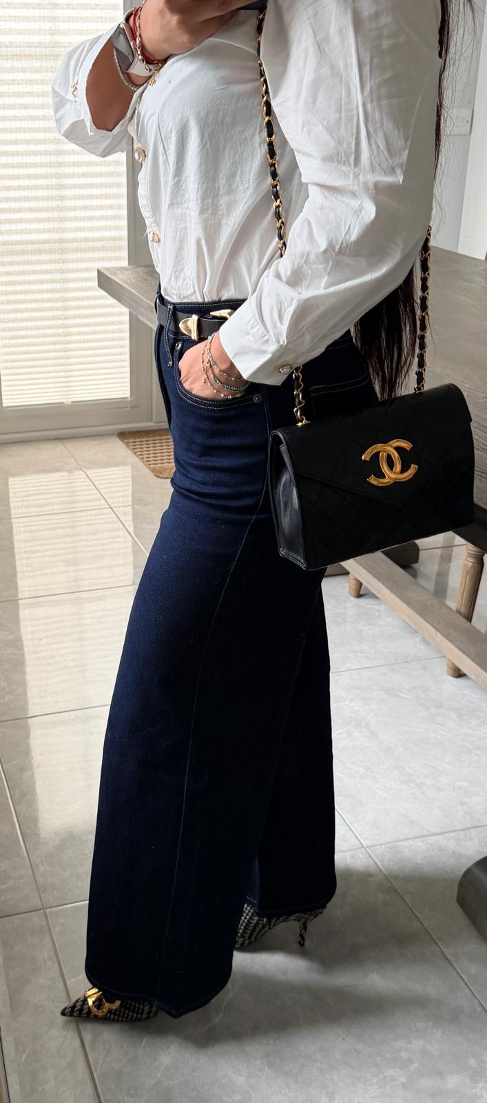Chanel Vintage Small Shoulder Bag Black Lambskin Leather Gold Hardware