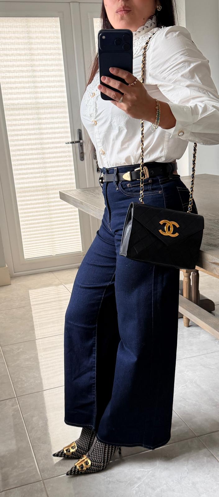 Chanel Vintage Small Shoulder Bag Black Lambskin Leather Gold Hardware