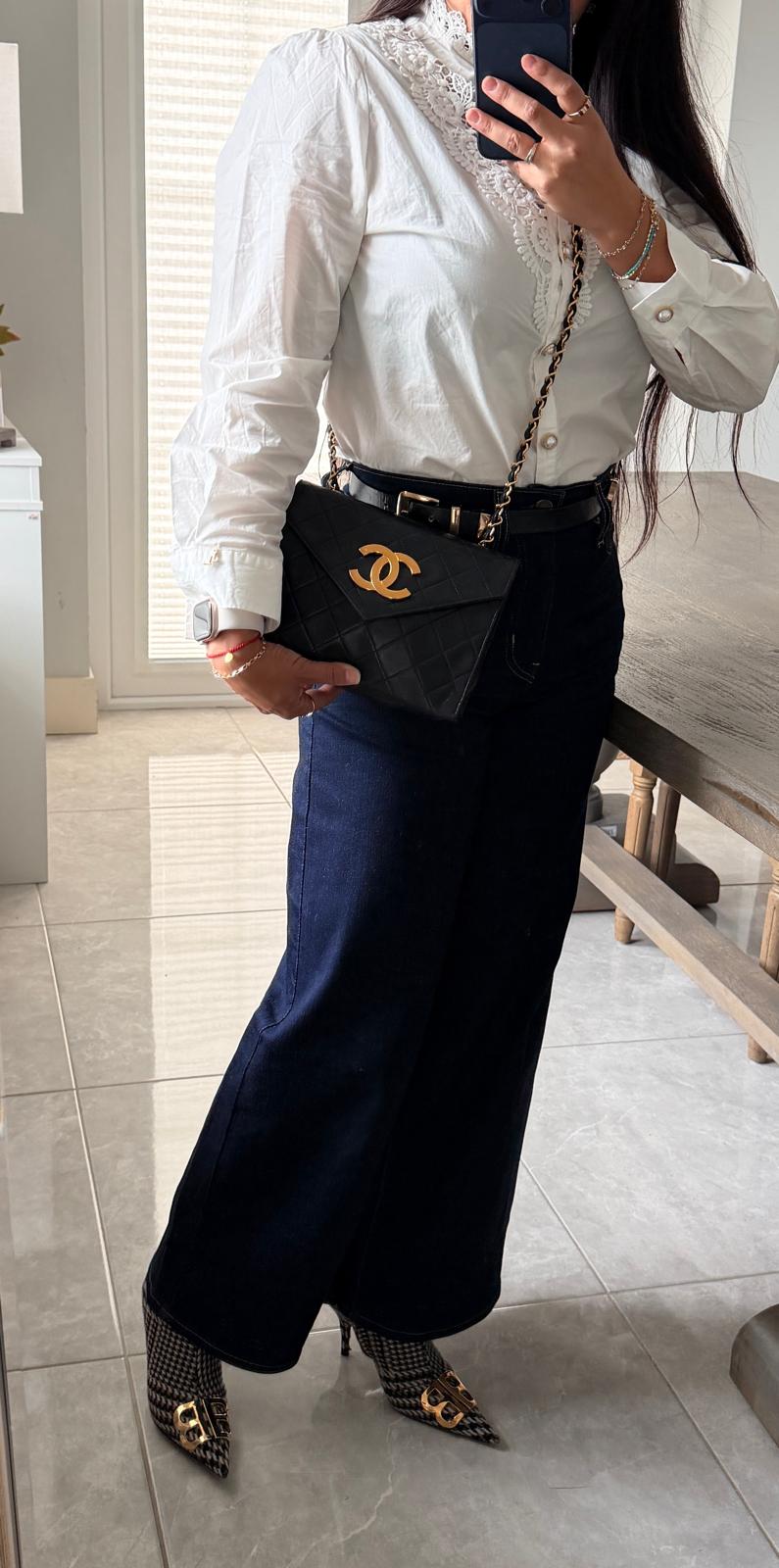 Chanel Vintage Small Shoulder Bag Black Lambskin Leather Gold Hardware