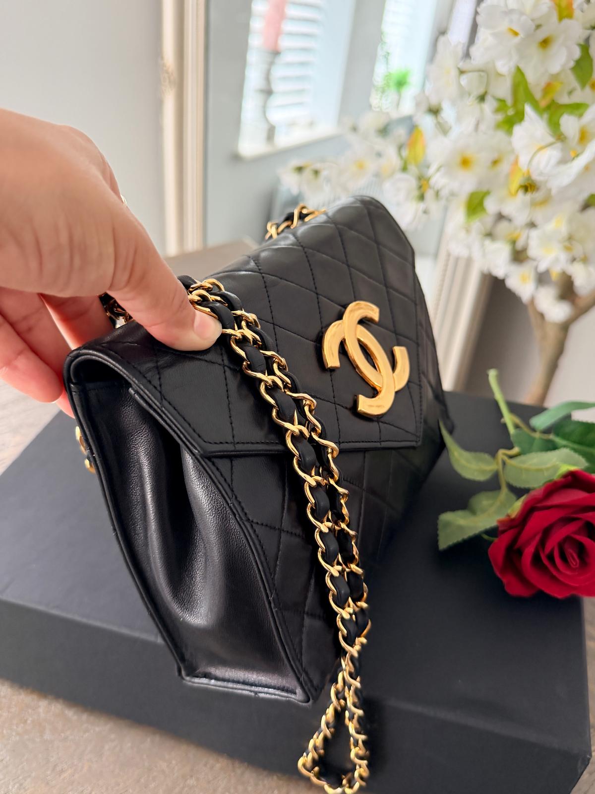 Chanel Vintage Small Shoulder Bag Black Lambskin Leather Gold Hardware