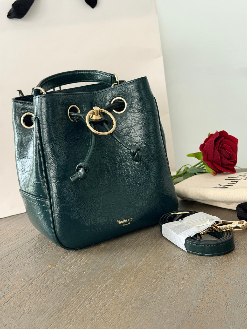Mulberry Hampstead Bucket Bag Dark Green Glossy Calfskin Leather Light Gold Hardware