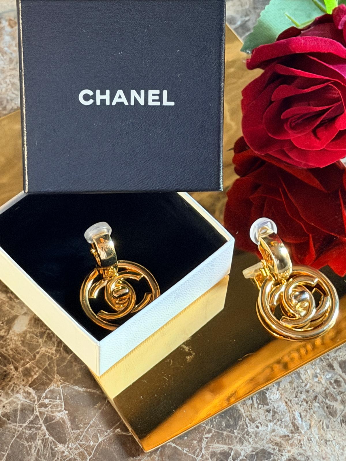Chanel Vintage XL CC Circle Gold Drop Earrings