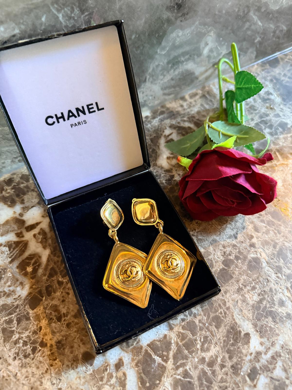 Chanel Vintage XL CC Rhombus Gold Drop Earrings