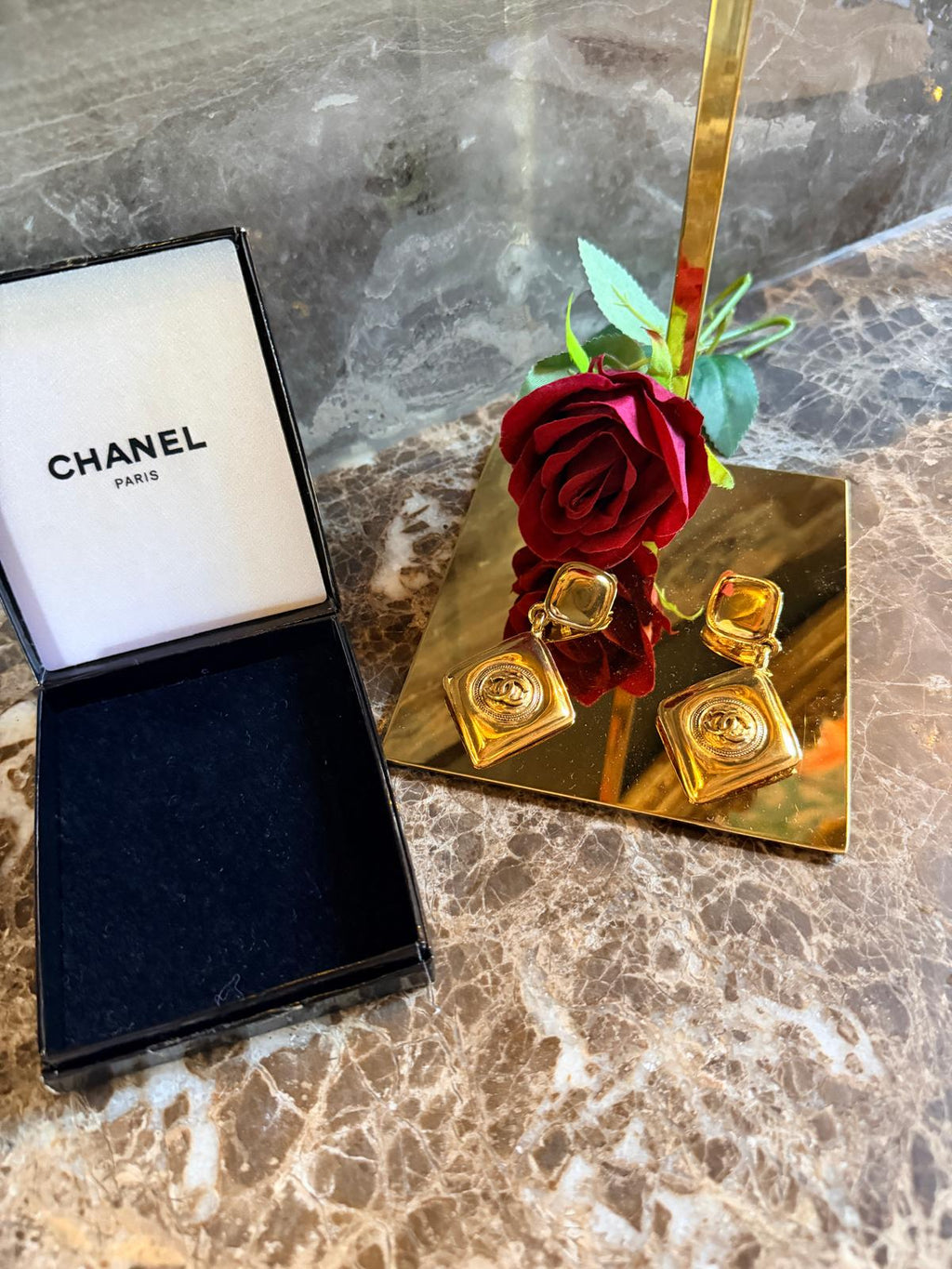 Chanel Vintage XL CC Rhombus Gold Drop Earrings