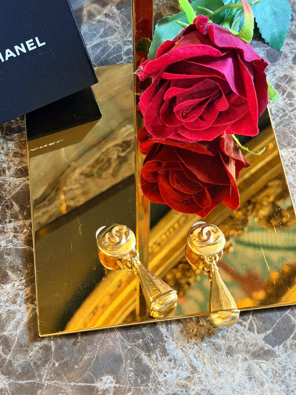 Chanel Vintage Coco Mark Swing Gold Earrings