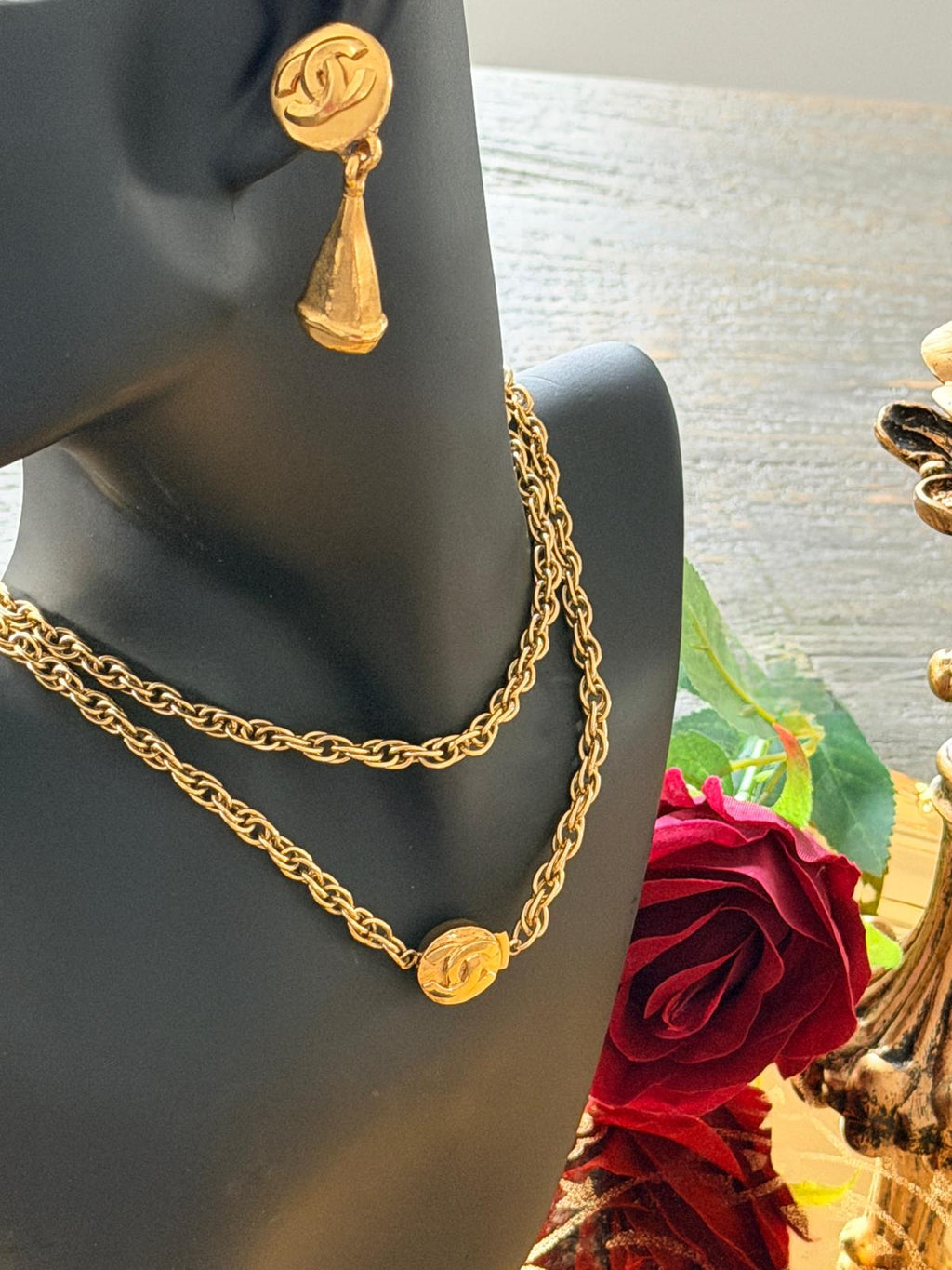 Chanel Vintage Coco Mark Swing Gold Earrings