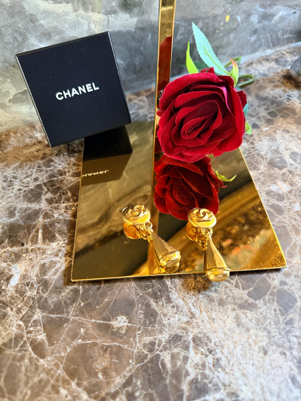 Chanel Vintage Coco Mark Swing Gold Earrings
