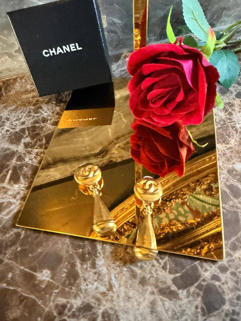 Chanel Vintage Coco Mark Swing Gold Earrings